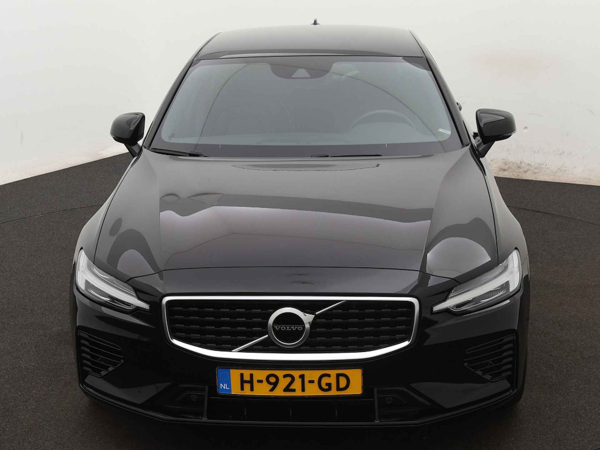 Volvo S60 T6 Twin Engine R-Design | Harman Kardon - 9/42