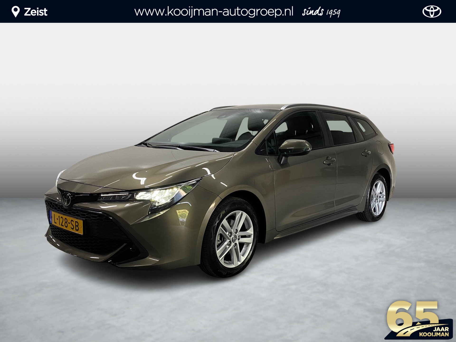 Toyota Corolla Touring Sports 1.2 Turbo Active incl. navigatie en trekhaak 1300kg trekgewicht