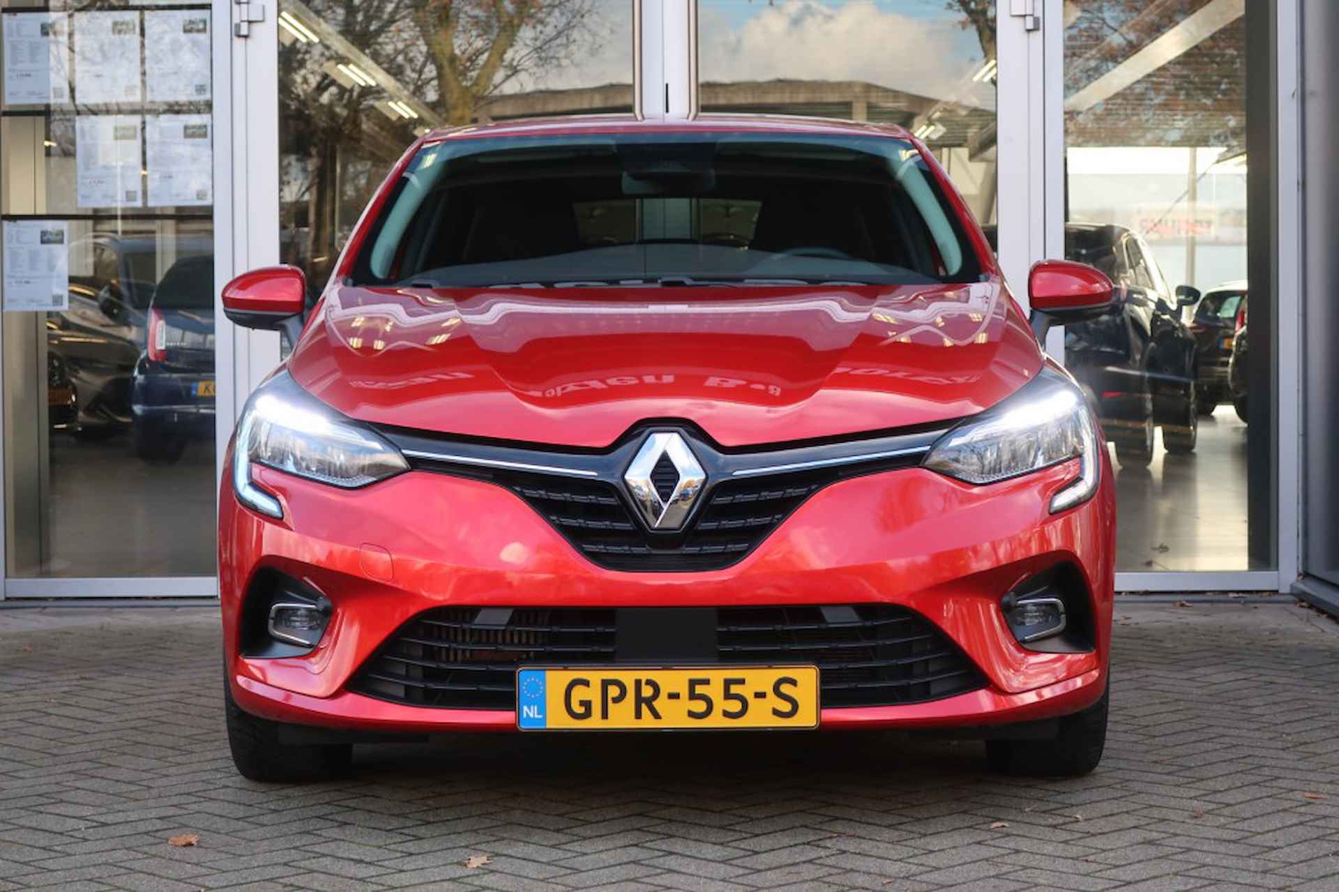 RENAULT Clio 1.0 TCE 100PK, LED, Navi, Apple Carplay/ Android Auto, etc. - 2/31