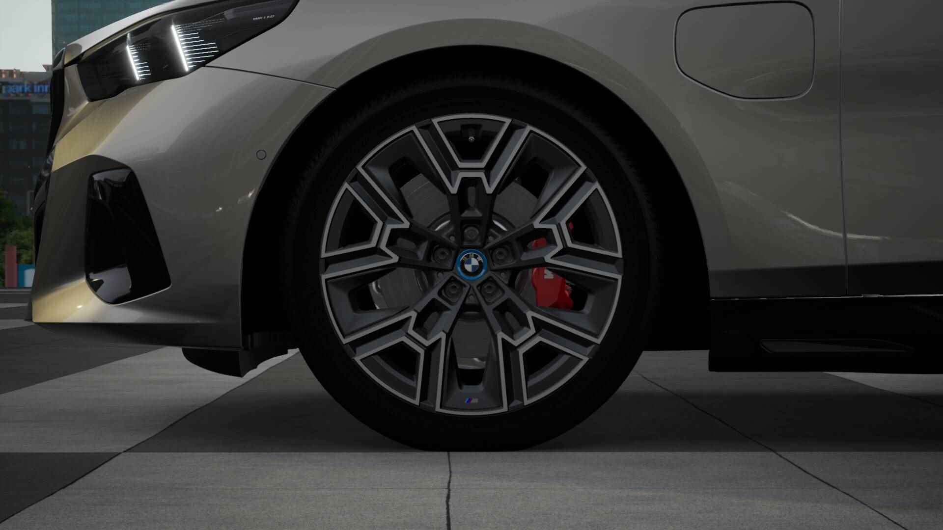 BMW 5 Serie 530e High Executive M Sport Automaat / Panoramadak / Trekhaak / Bowers & Wilkins / Adaptieve LED / Parking Assistant Plus / Stoelventilatie / Comfort Access / Comfortstoelen - 10/11
