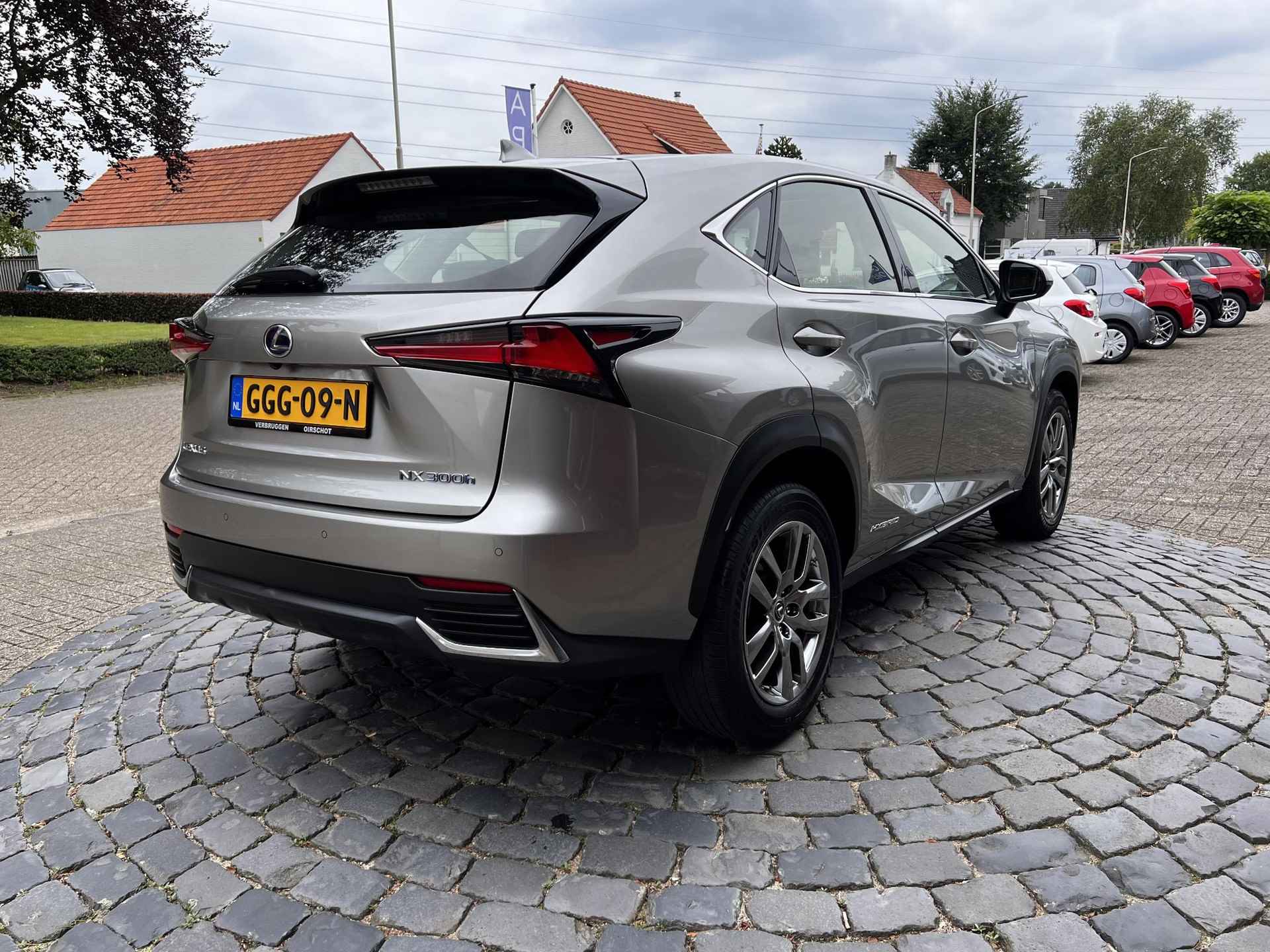 Lexus NX 300h AWD Ultimate Edition | Pano Dak | Leder | Carplay | All-in rijklaarprijs - 5/51