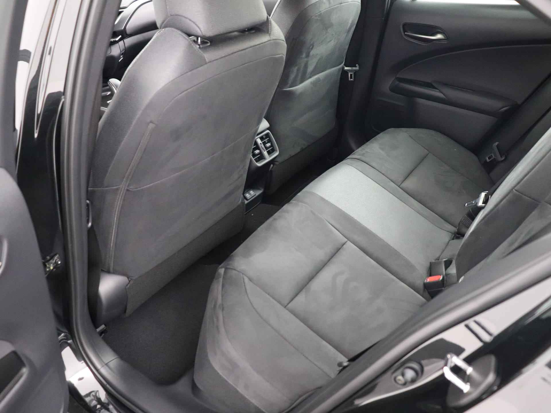 Lexus UX 300e Business | 8% bijtelling | El. stoelverstelling | Apple CarPlay/Android Auto | - 16/27