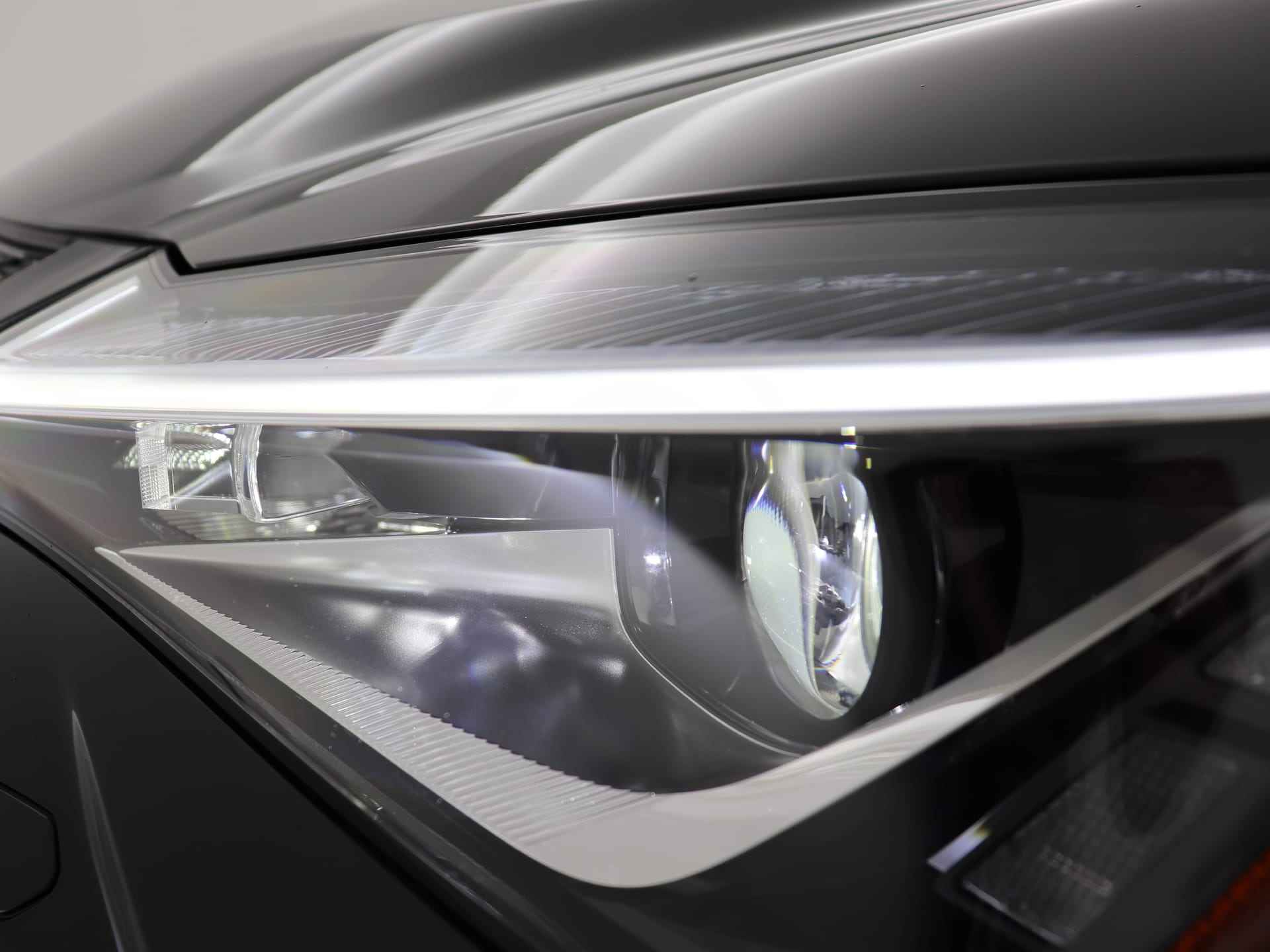 Lexus UX 300e Business | 8% bijtelling | El. stoelverstelling | Apple CarPlay/Android Auto | - 27/27