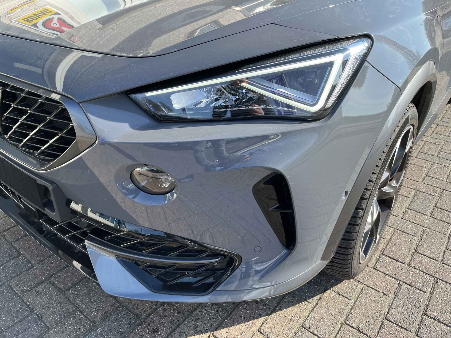 CUPRA Formentor 1.4 e-Hybrid VZ Performance / AUTOMAAT/ 245 PK/ KEYLESS/ ACC/ DIGITAL DASH/ FULL LINK/ DAB/ NAVI/ STOELVERWARMING/ PARK. SENSOREN + CAMERA - 30/33