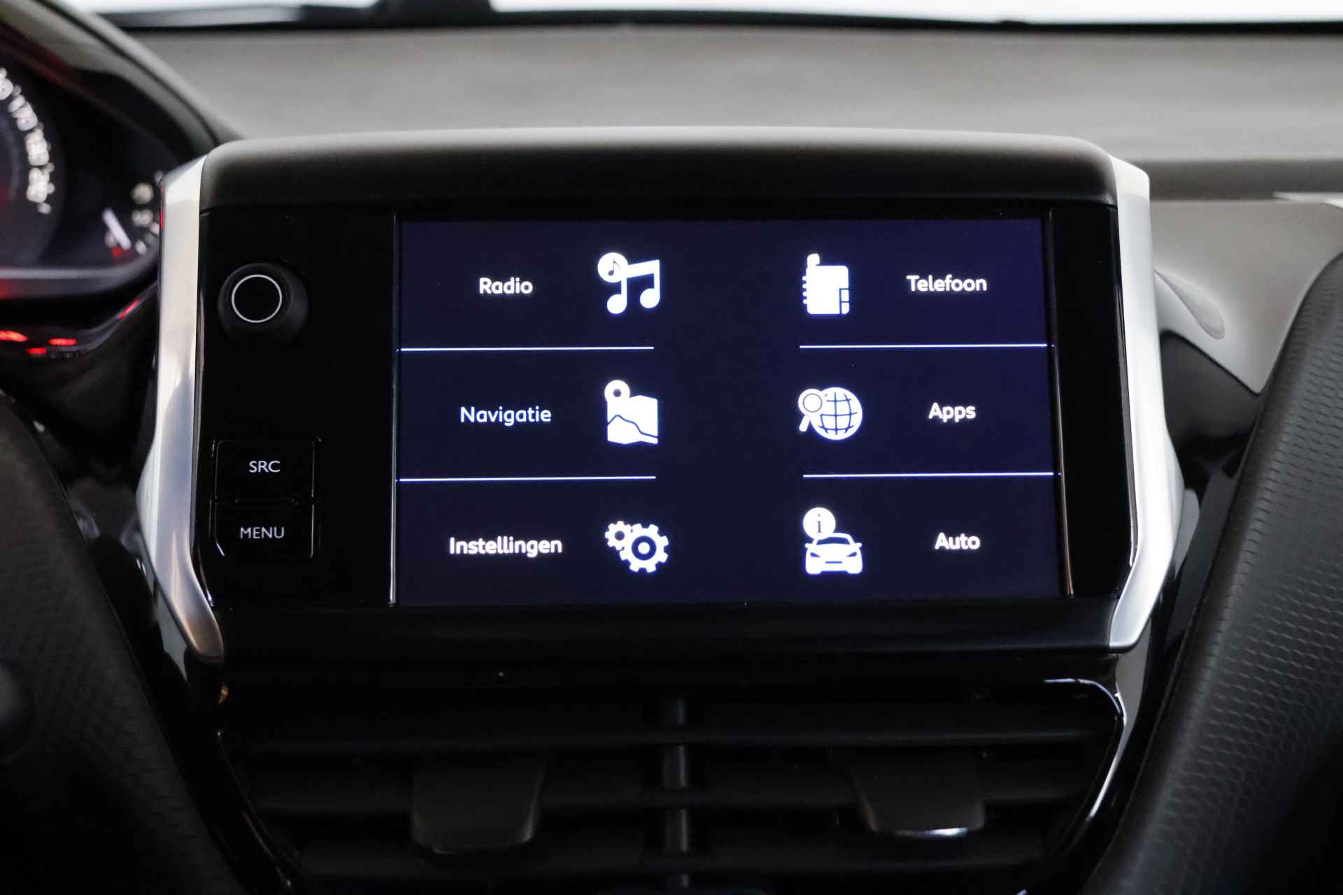 Peugeot 208 1.2 PureTech Allure / Navi / CarPlay / Allseason / Camera / Trekhaak - 18/24