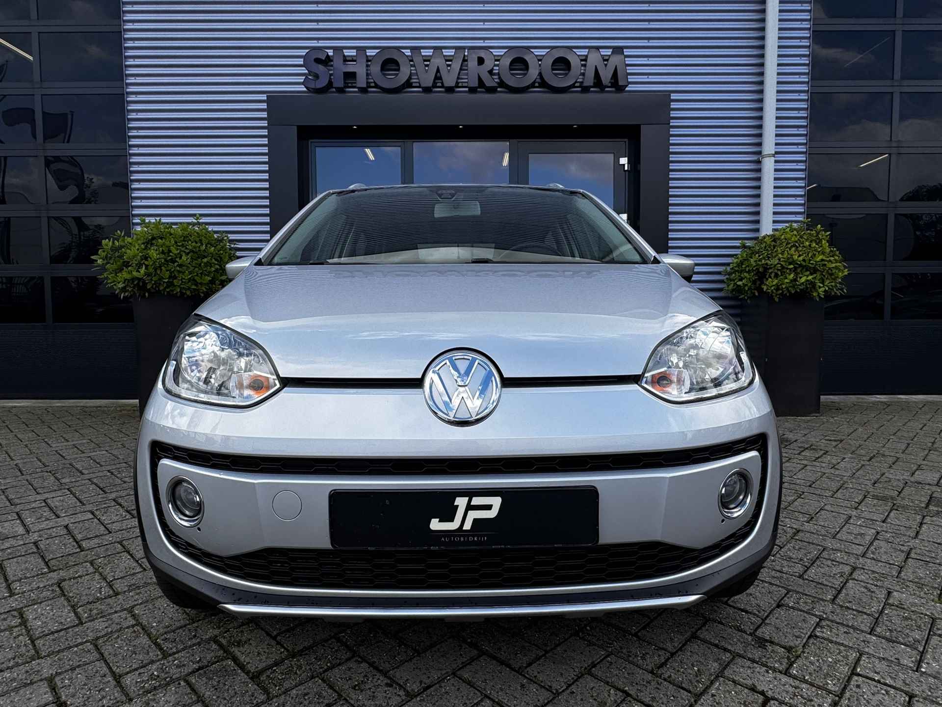 Volkswagen Up! 1.0 cross up! BlueMotion Airco|PDC|Cruisecontrol|Stoelverwarming - 5/26