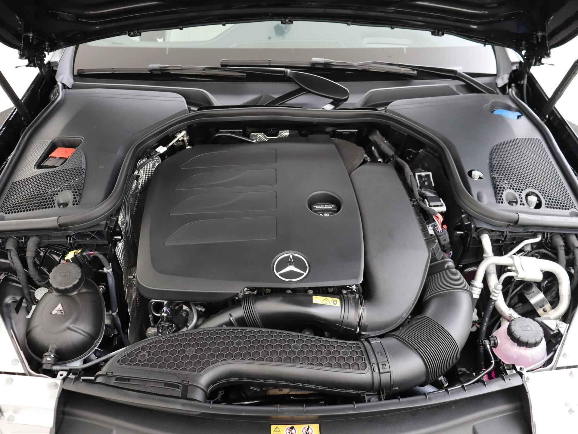 Mercedes-Benz CLS-klasse 350 AMG Line / Premium plus/ Schuifdak / Memory stoelen/ - 11/35