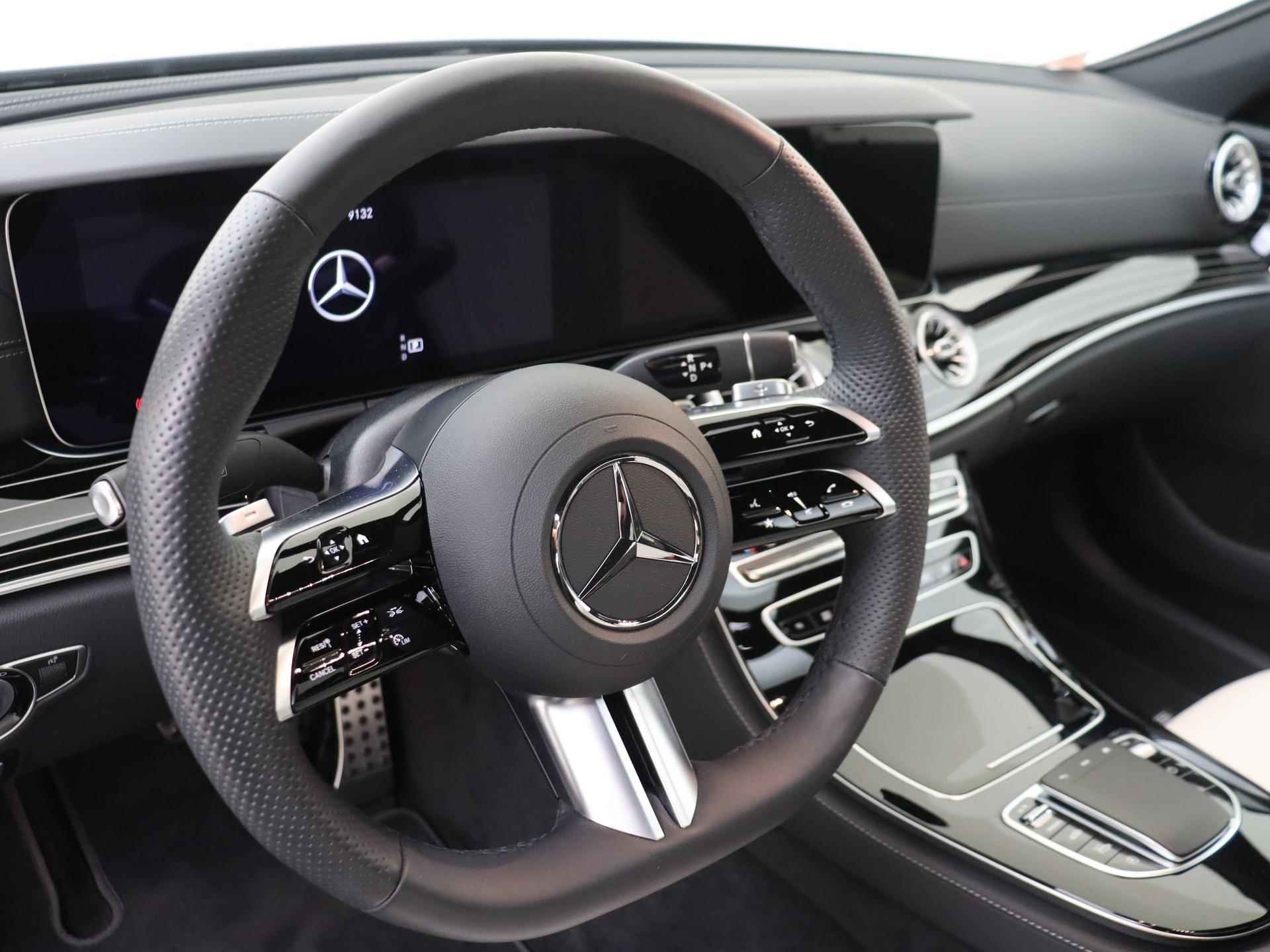 Mercedes-Benz CLS-klasse 350 AMG Line / Premium plus/ Schuifdak / Memory stoelen/ - 4/36