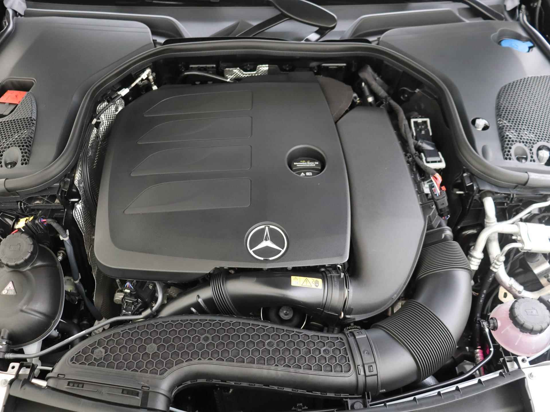 Mercedes-Benz CLS-klasse 350 AMG Line / Premium plus/ Schuifdak / Memory stoelen/ - 11/36