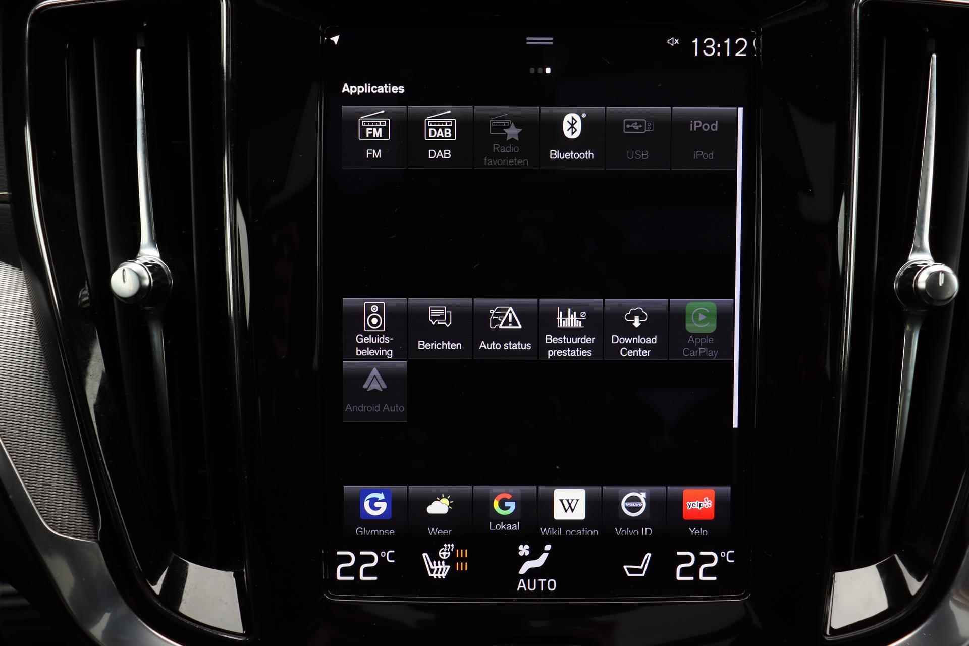Volvo S60 Recharge T8 AWD R-Design - Panorama/schuifdak - IntelliSafe Assist - Harman/Kardon audio - 360º Camera - Adaptieve LED koplampen - Verwarmde voorstoelen, stuur & achterbank - Parkeersensoren voor & achter - Elektr. bedienb. voorstoelen met geheugen - Standkachel - 19' LMV - 10/28