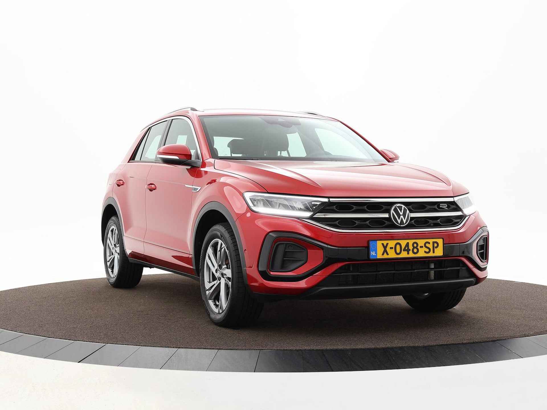 Volkswagen T-Roc 1.5 Tsi 150pk DSG R-Line · ACC · P-Sensoren · Park Assist · App-Connect · Navi · 17'' Inch · Garantie t/m 04-02-2028 of 100.000km - 32/44