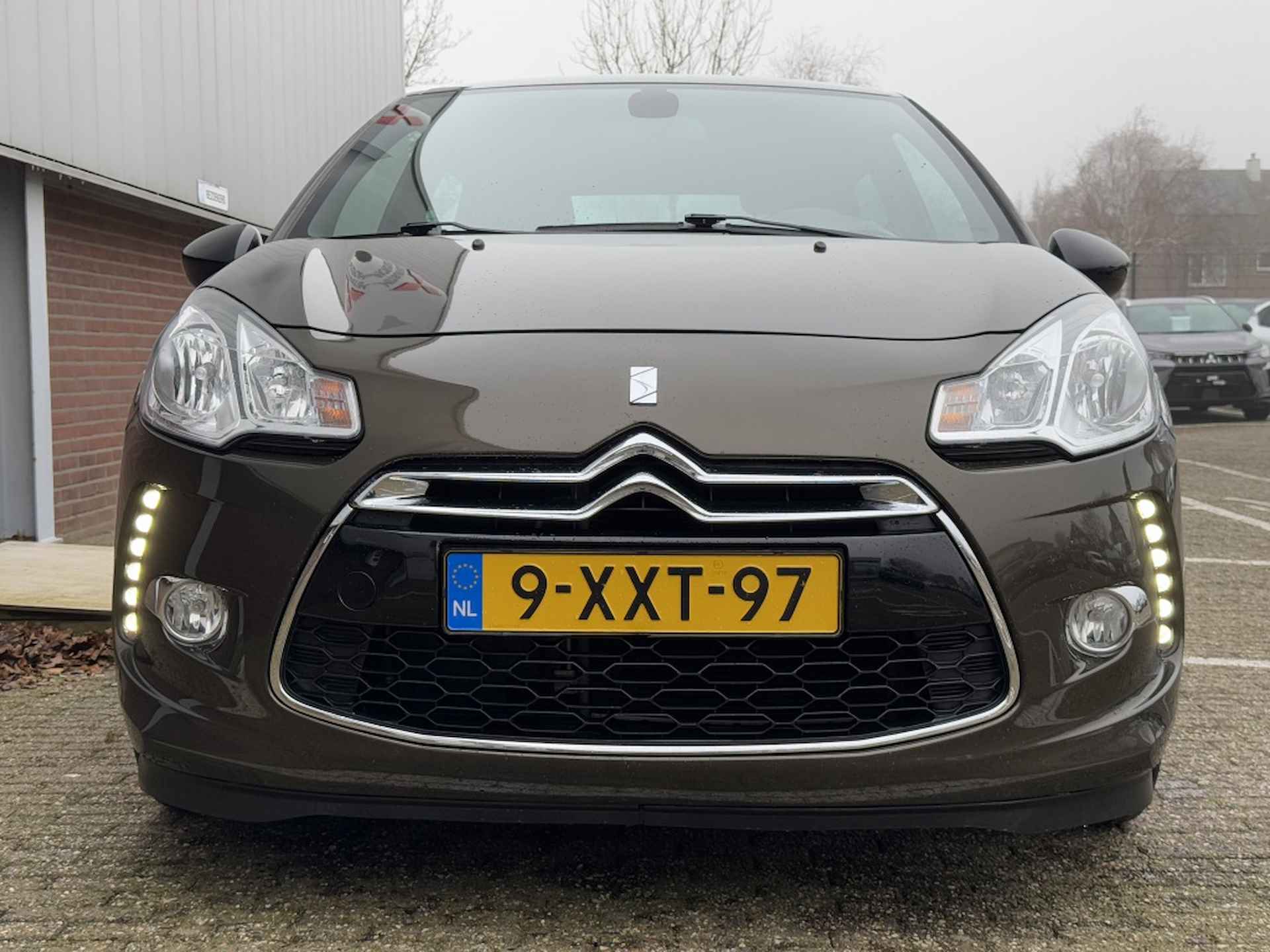 Citroen DS3 1.6 So Chic - 8/19