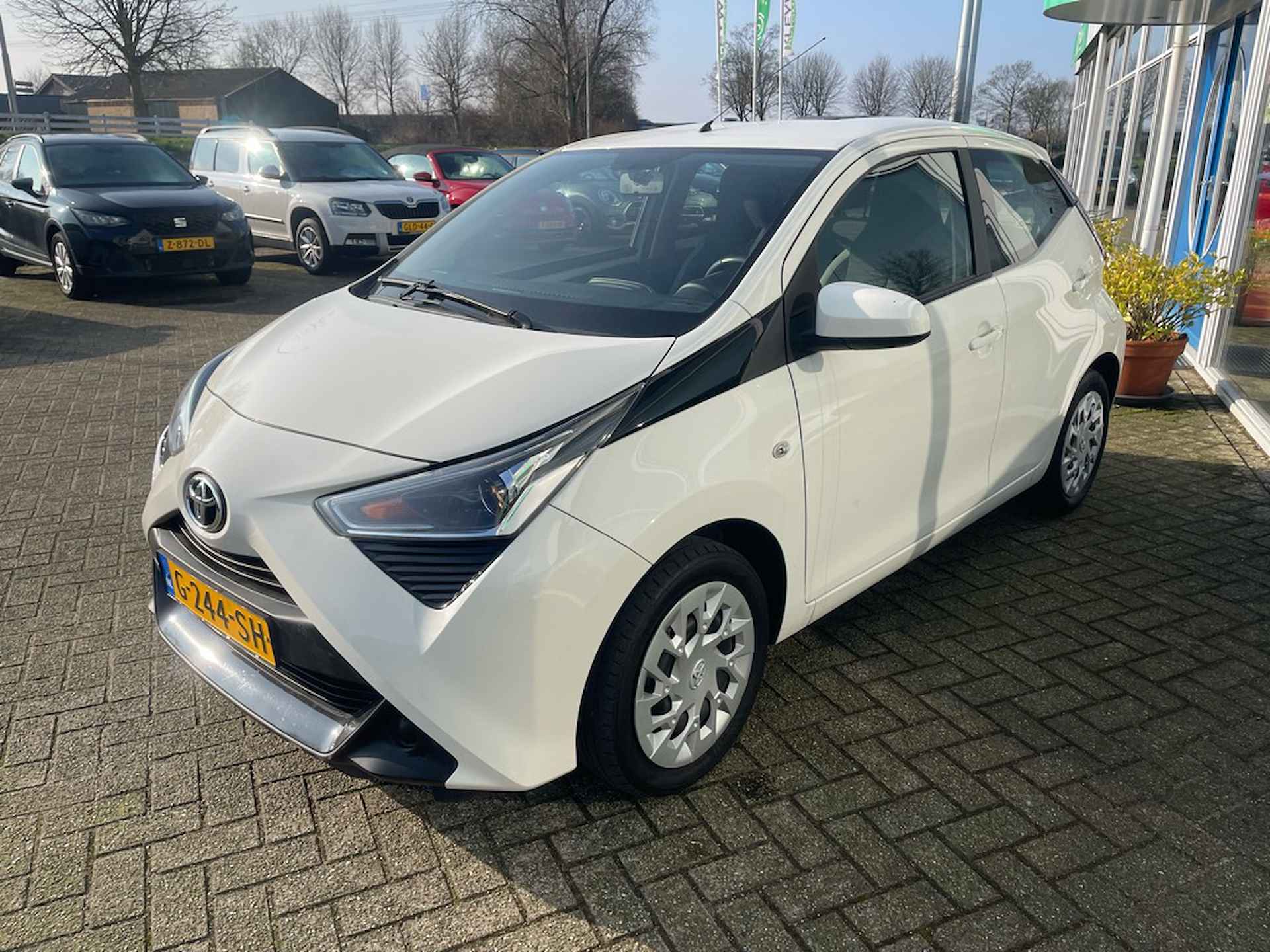 Toyota Aygo 1.0 VVT-i x-play ltd, Camera, Caplay, Airco, - 2/26