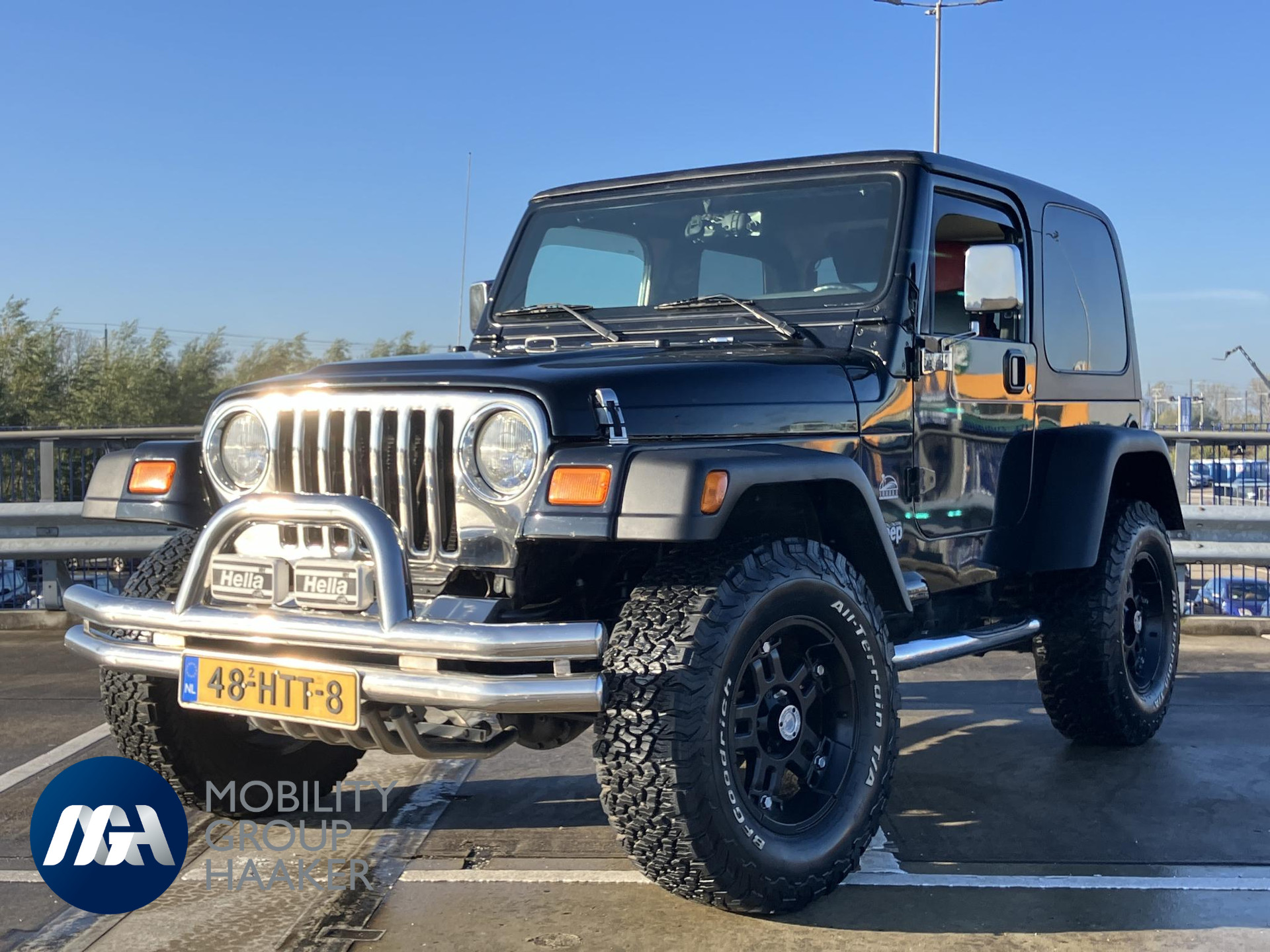 Jeep Wrangler TJ 4.0i / Hard & Softtop / 6-Cilinder / Uniek