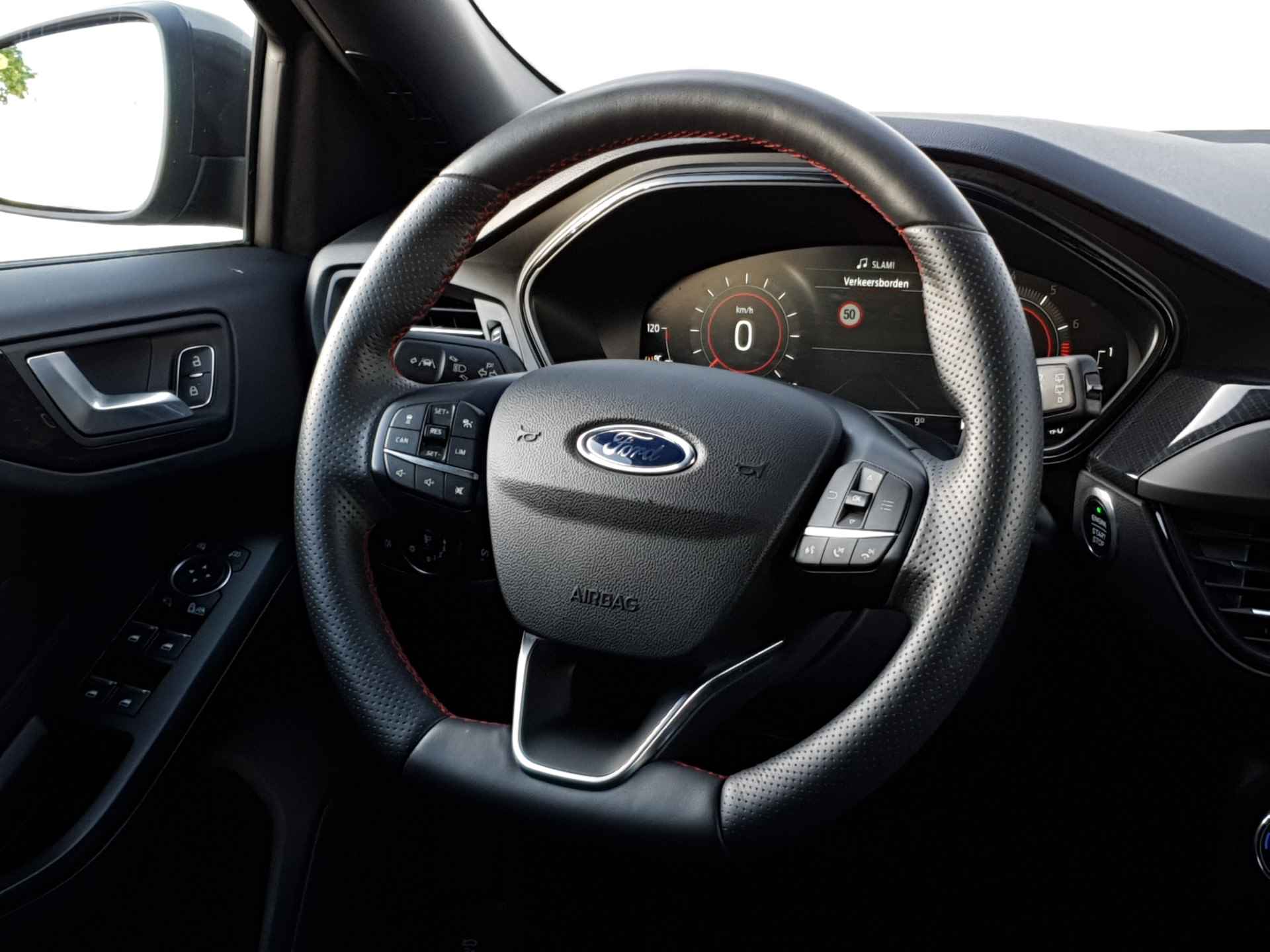 Ford Focus Wagon 1.0 Hybrid ST Line X | Adap. Cruise Control | Winter Pack | 18 inch | Elek. achterklep - 15/40