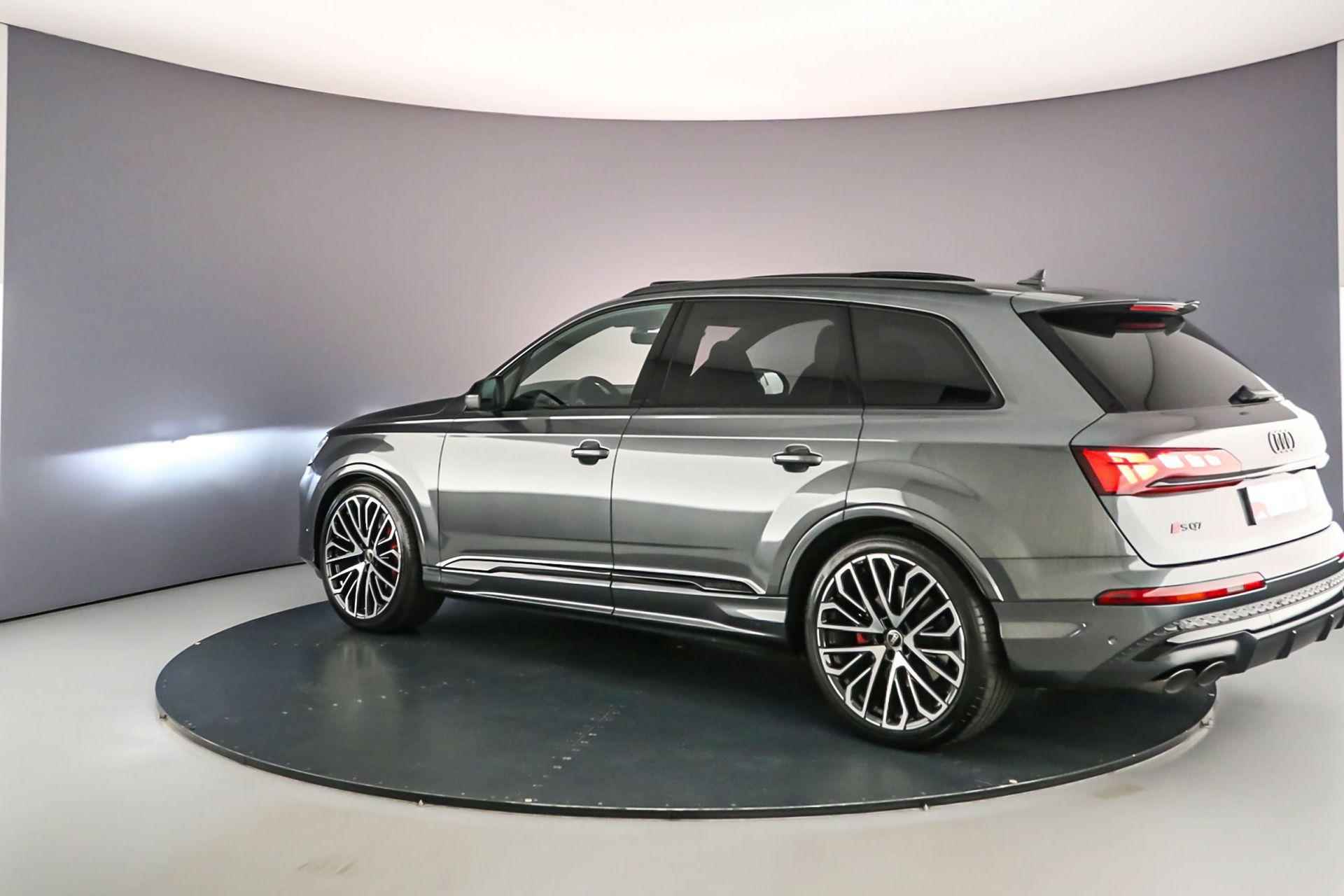 Audi SQ7 507pk 7p | Adv Onderstel | B&O | Pano | Head Up | Laser | Massage | 22 inch | 3de zitrij | Standkachel | Carbon | Sportdiff | Leder | Trekhaak | - 3/64