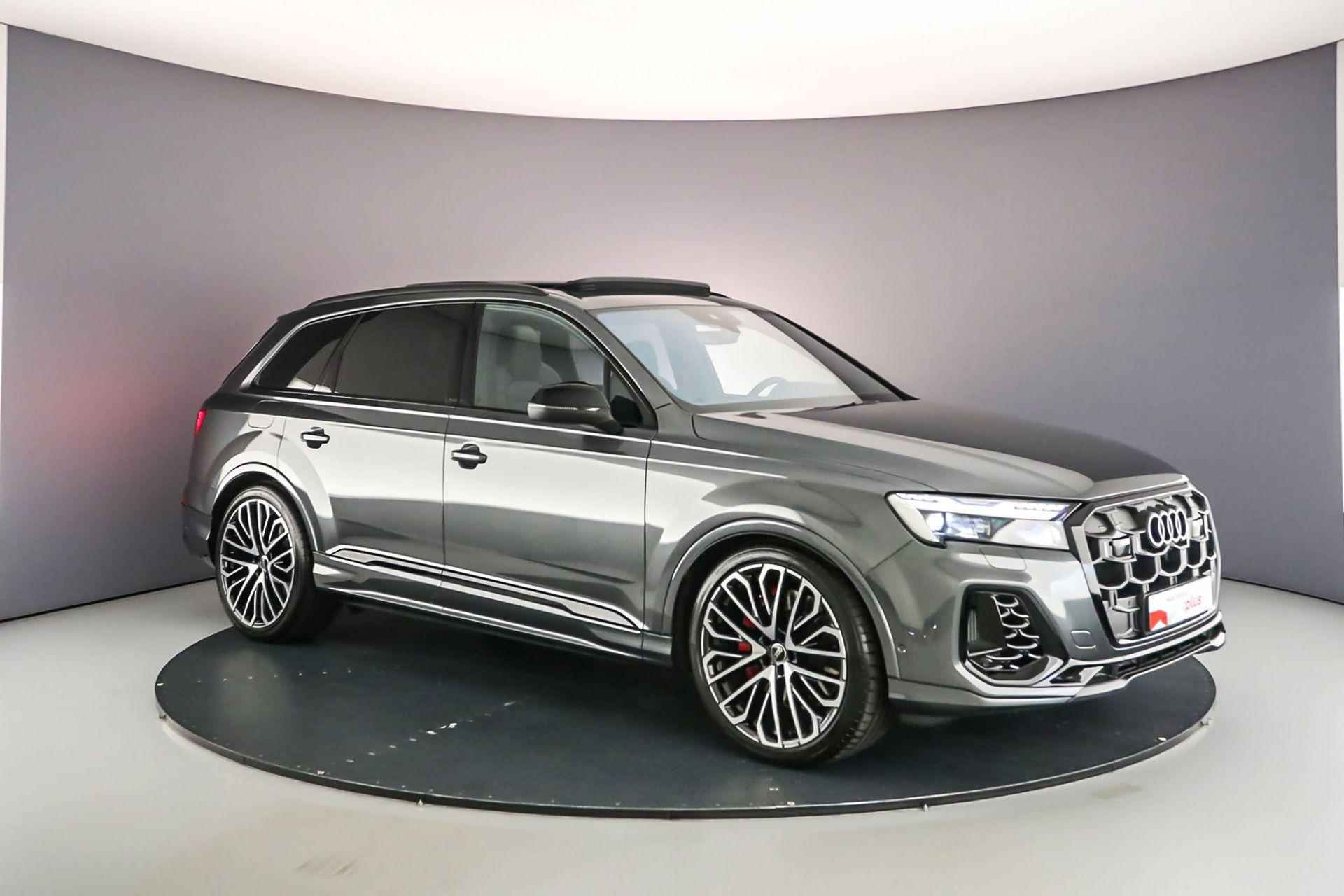 Audi SQ7 507pk 7p | Adv Onderstel | B&O | Pano | Head Up | Laser | Massage | 22 inch | 3de zitrij | Standkachel | Carbon | Sportdiff | Leder | Trekhaak | - 7/64