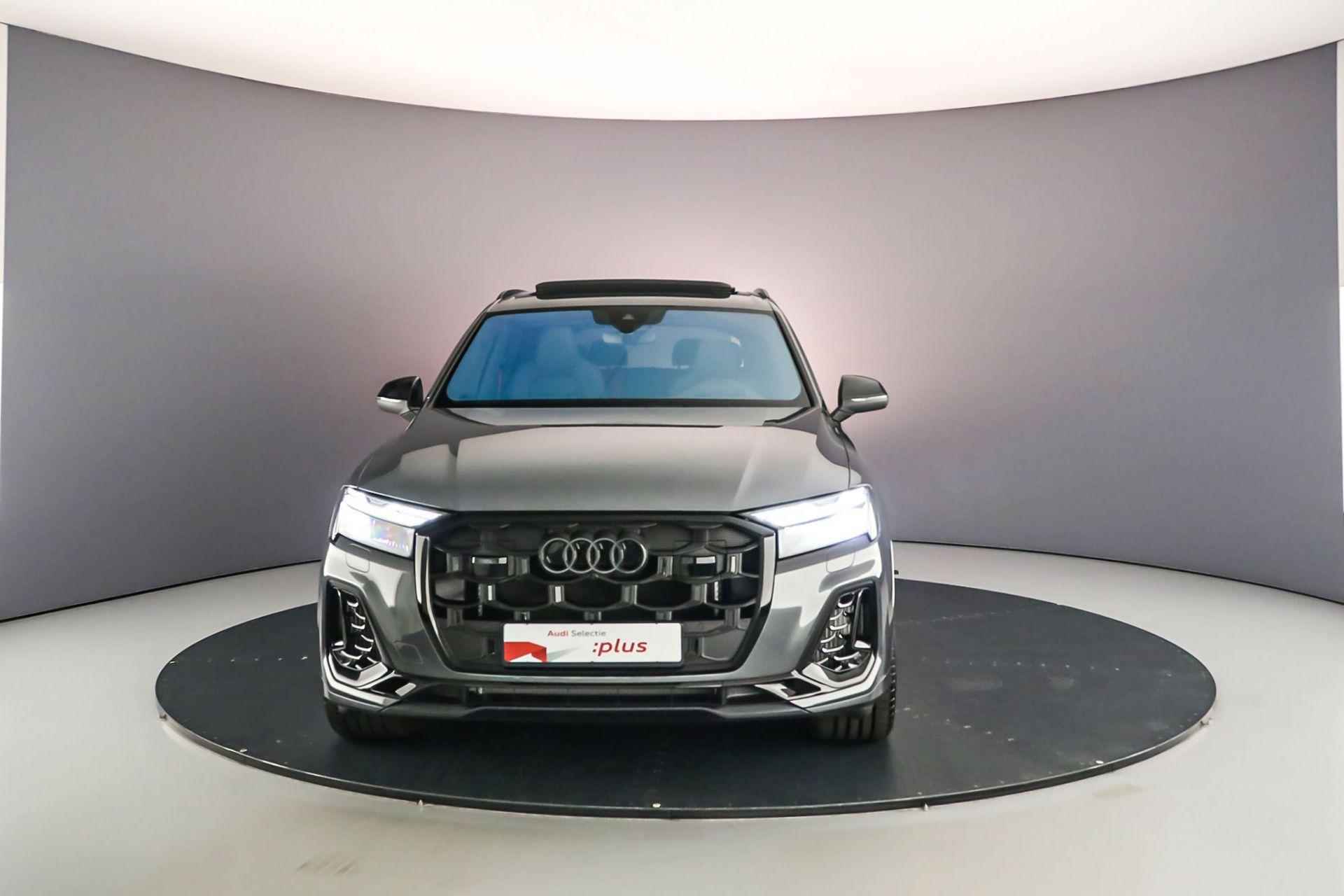 Audi SQ7 507pk 7p | Adv Onderstel | B&O | Pano | Head Up | Laser | Massage | 22 inch | 3de zitrij | Standkachel | Carbon | Sportdiff | Leder | Trekhaak | - 8/64