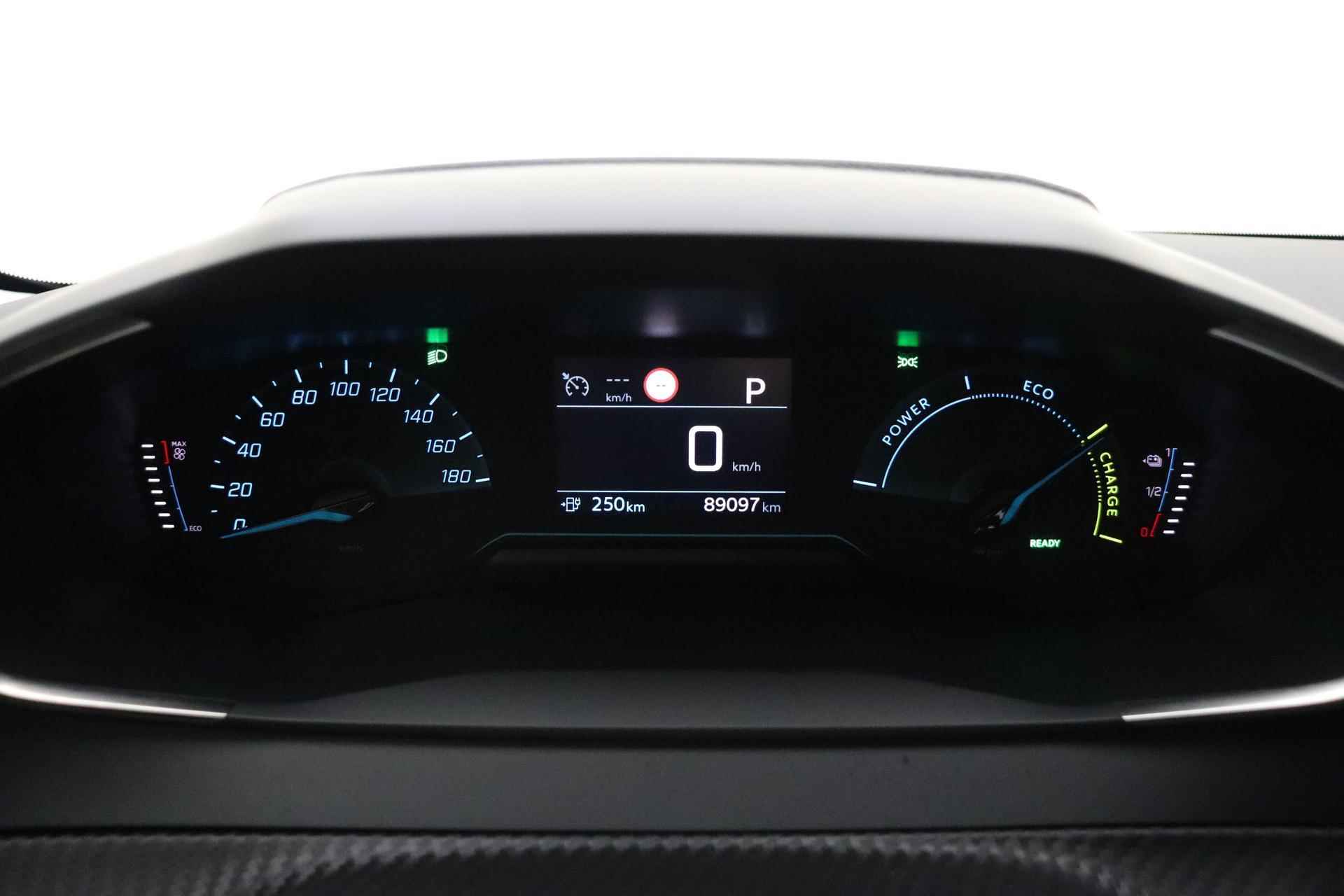 Peugeot e-208 EV Active 50 kWh | AUTOMAAT | Volledig Elektrische | Parkeer Sensoren Achter | Navigatie | Climate Control | Cruise Control | Start/ Stop knop | - 30/32