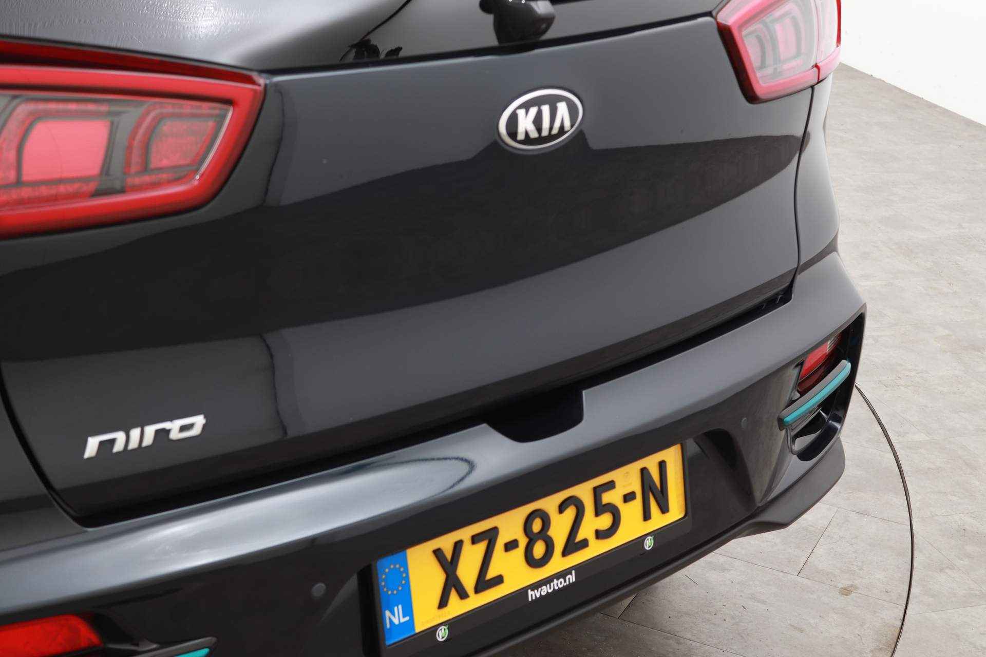 Kia e-Niro EXECUTIVELINE 204PK 64 KWH | Leer | Stoelverwarming/Ventilatie - 24/50