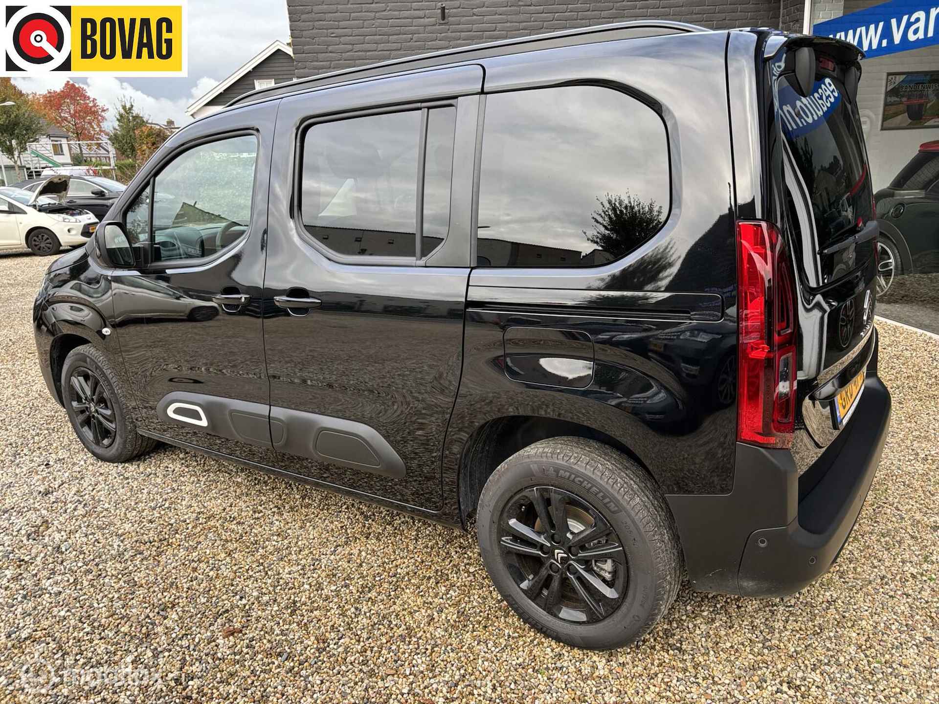 Citroen ë-Berlingo Shine 50 kWh navigatie | 11 KWh lader, 3 fase| camera | winterpakket |PDC | verwarmde voorruit - 4/44