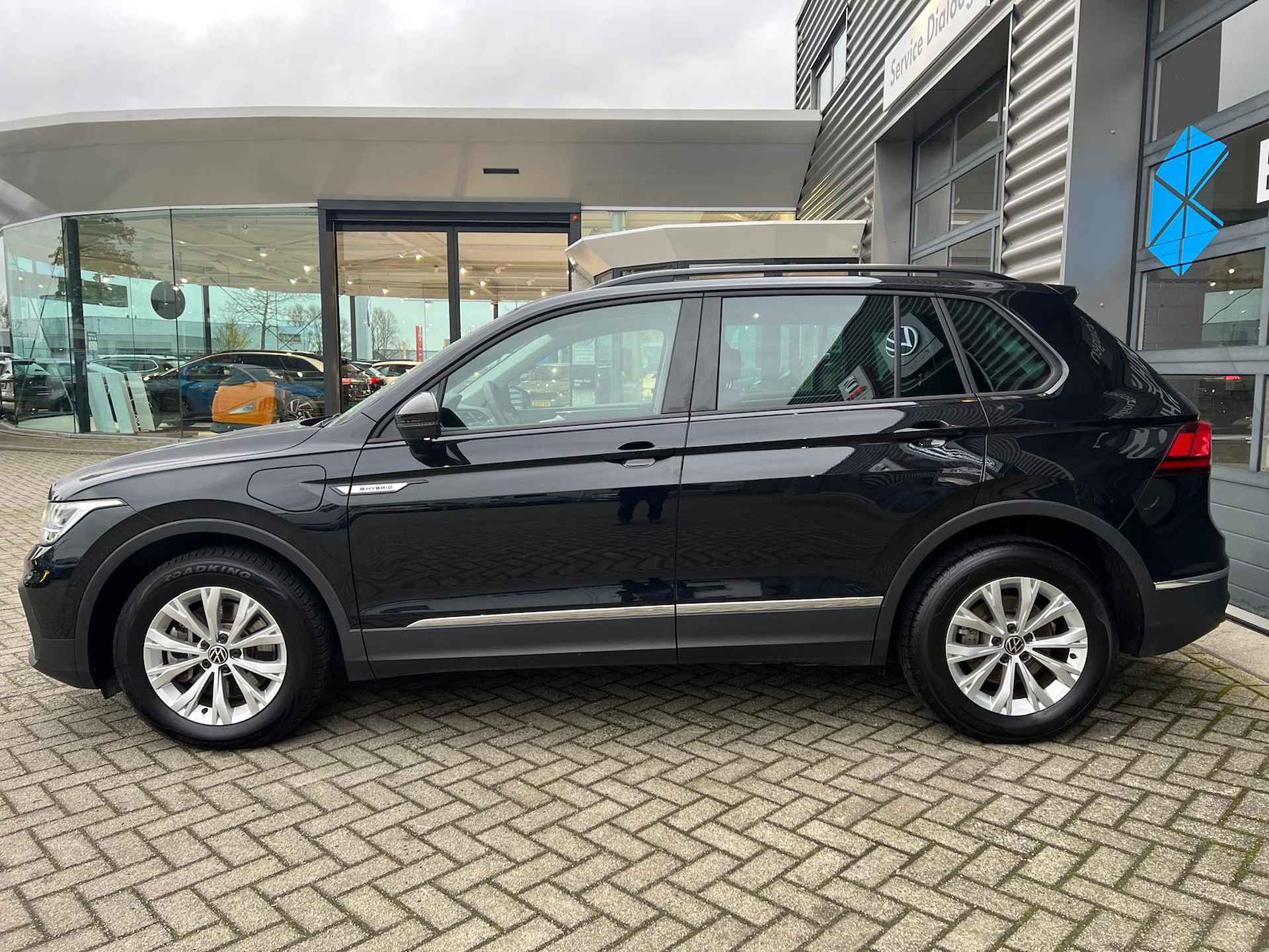 Volkswagen Tiguan 1.4 TSI 245 pk eHybrid | Elektrisch panoramadak | Digital cockpit | - 7/33