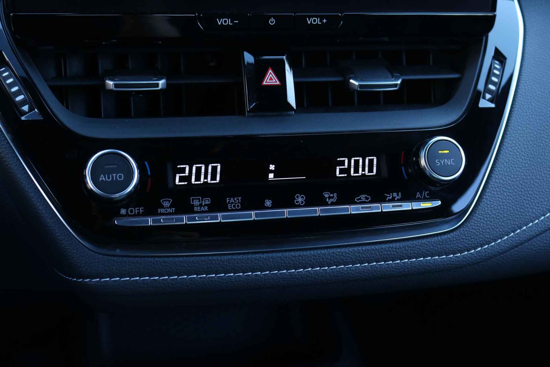 Toyota Corolla Touring Sports Hybrid 140 Active, Facelift, Navi, Digital Dash , Navigatie, NL auto - 27/34