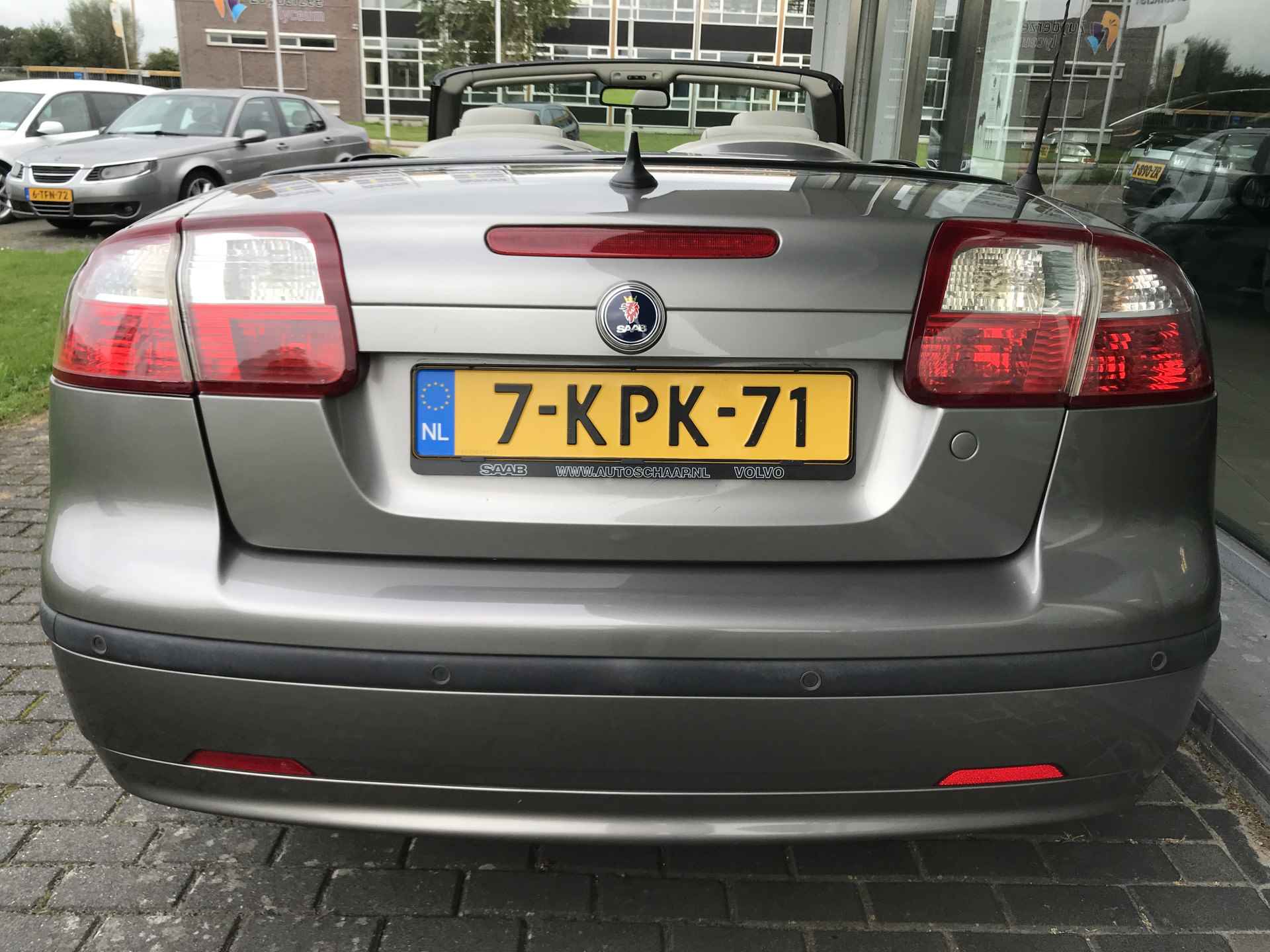 Saab 9-3 Cabrio 1.8t Vector | Rijklaar incl garantie | Nieuwe kap Climate control Cruise control Parkeersensoren - 4/36