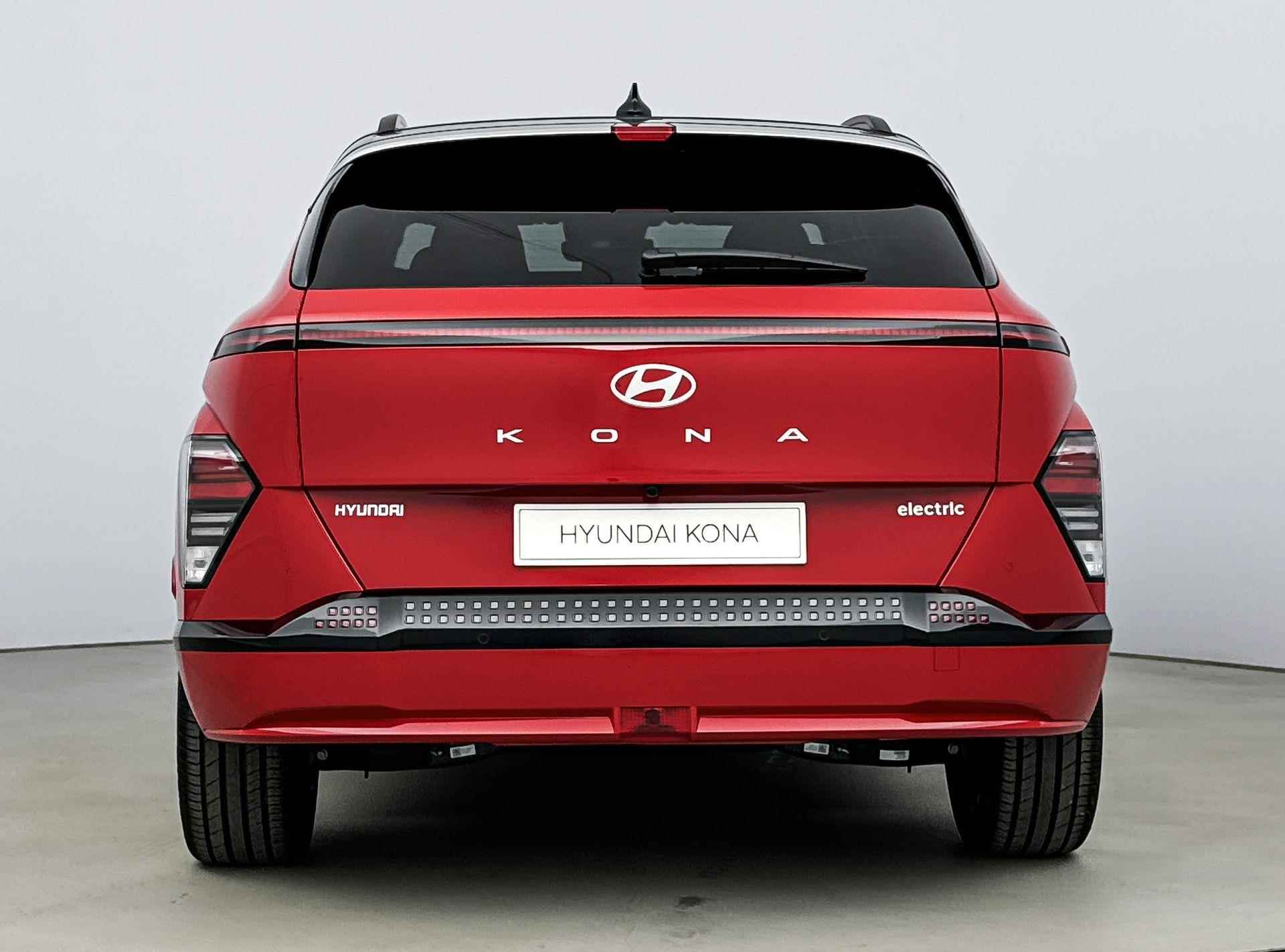 Hyundai Kona Electric Premium 65.4 kWh | Leer | Memory | 360 Camera | Stoel + stuurverwarming | Adaptive cruise | - 7/34