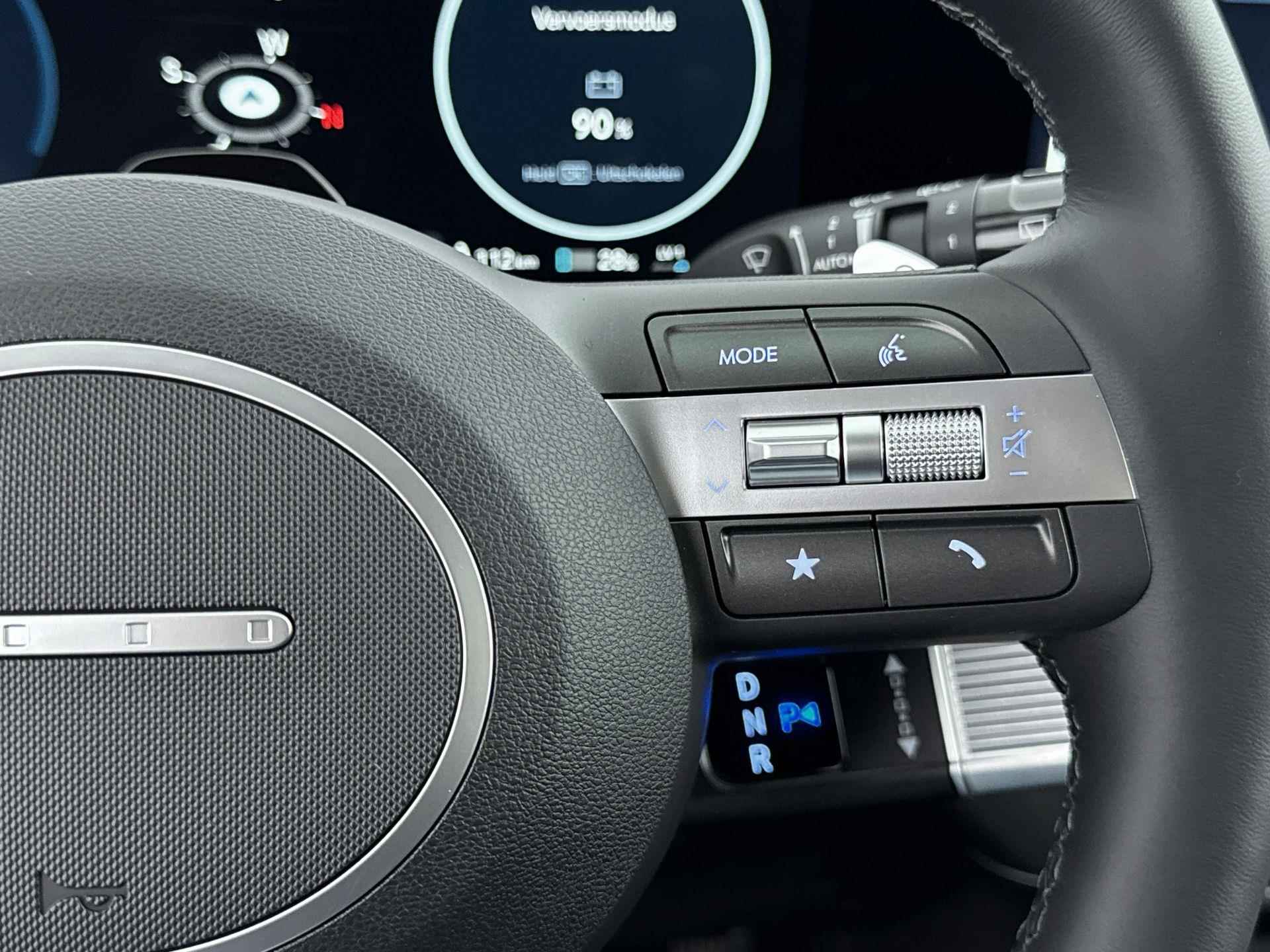 Hyundai Kona Electric Premium 65.4 kWh | Leer | Memory | 360 Camera | Stoel + stuurverwarming | Adaptive cruise | - 19/34