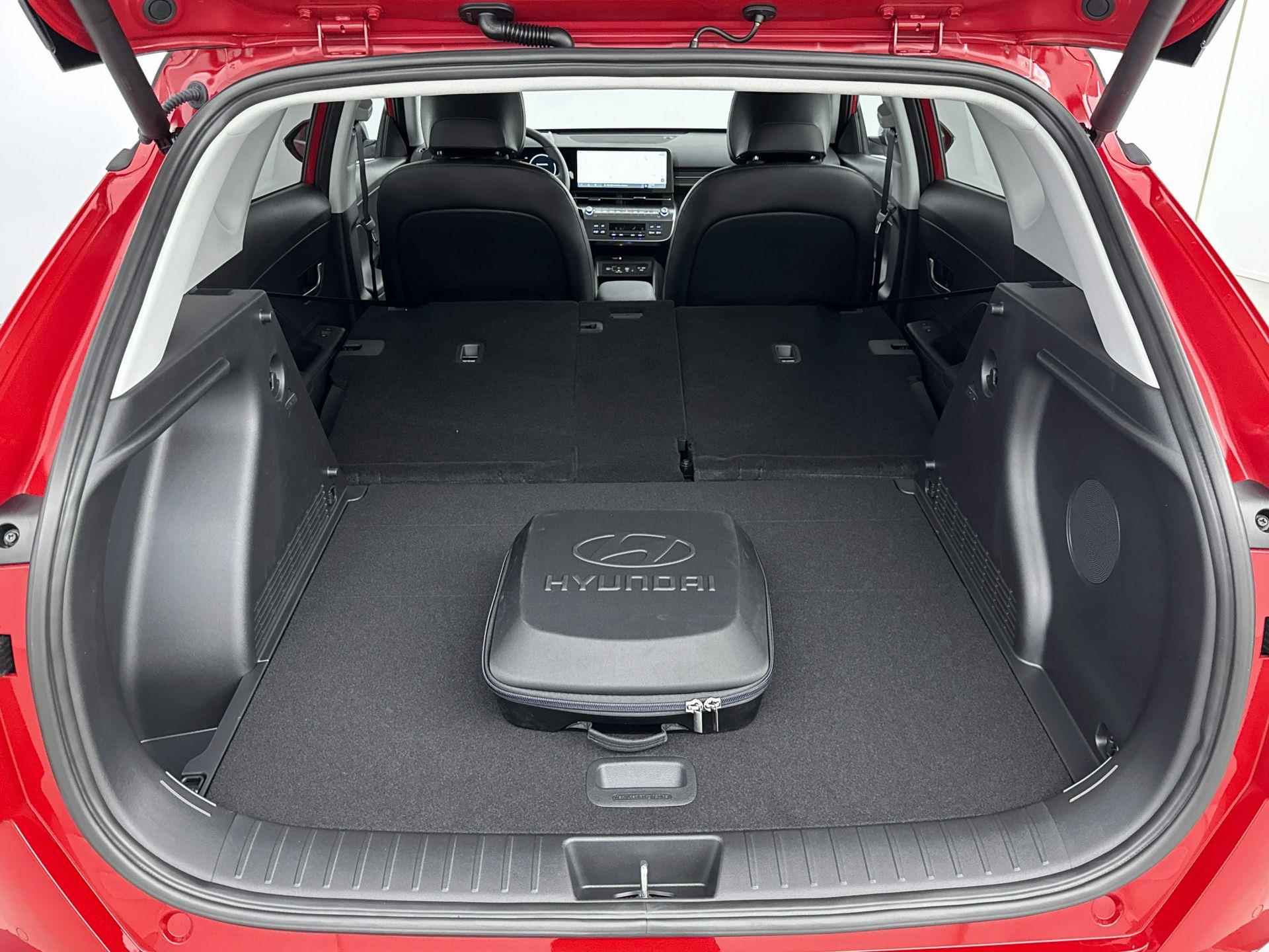 Hyundai Kona Electric Premium 65.4 kWh | Leer | Memory | 360 Camera | Stoel + stuurverwarming | Adaptive cruise | - 21/34