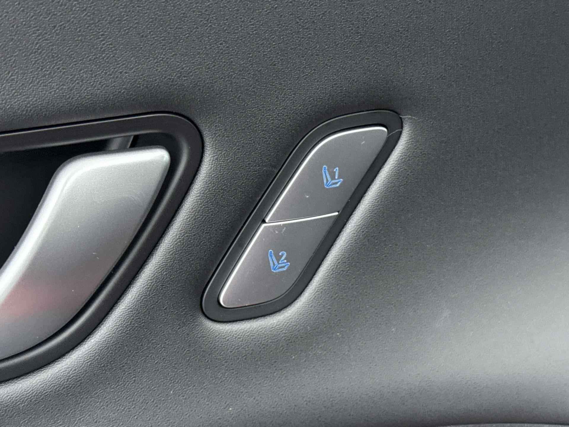 Hyundai Kona Electric Premium 65.4 kWh | Leer | Memory | 360 Camera | Stoel + stuurverwarming | Adaptive cruise | - 29/34