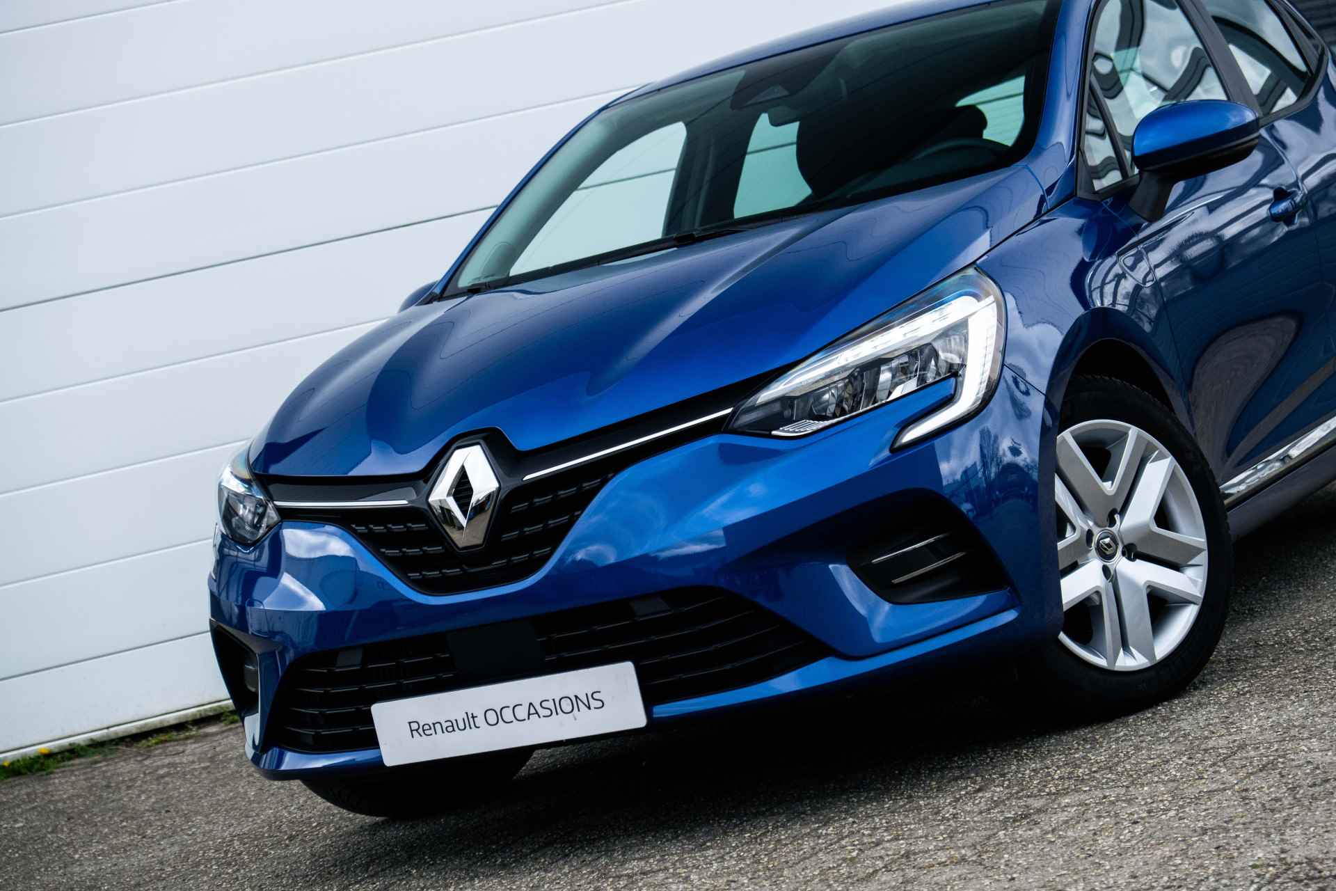 Renault Clio 1.0 TCe Zen | Parkeersensoren achter | 4 seizoensbanden | NAVI | | incl. Bovag rijklaarpakket met 12 maanden garantie | - 15/46