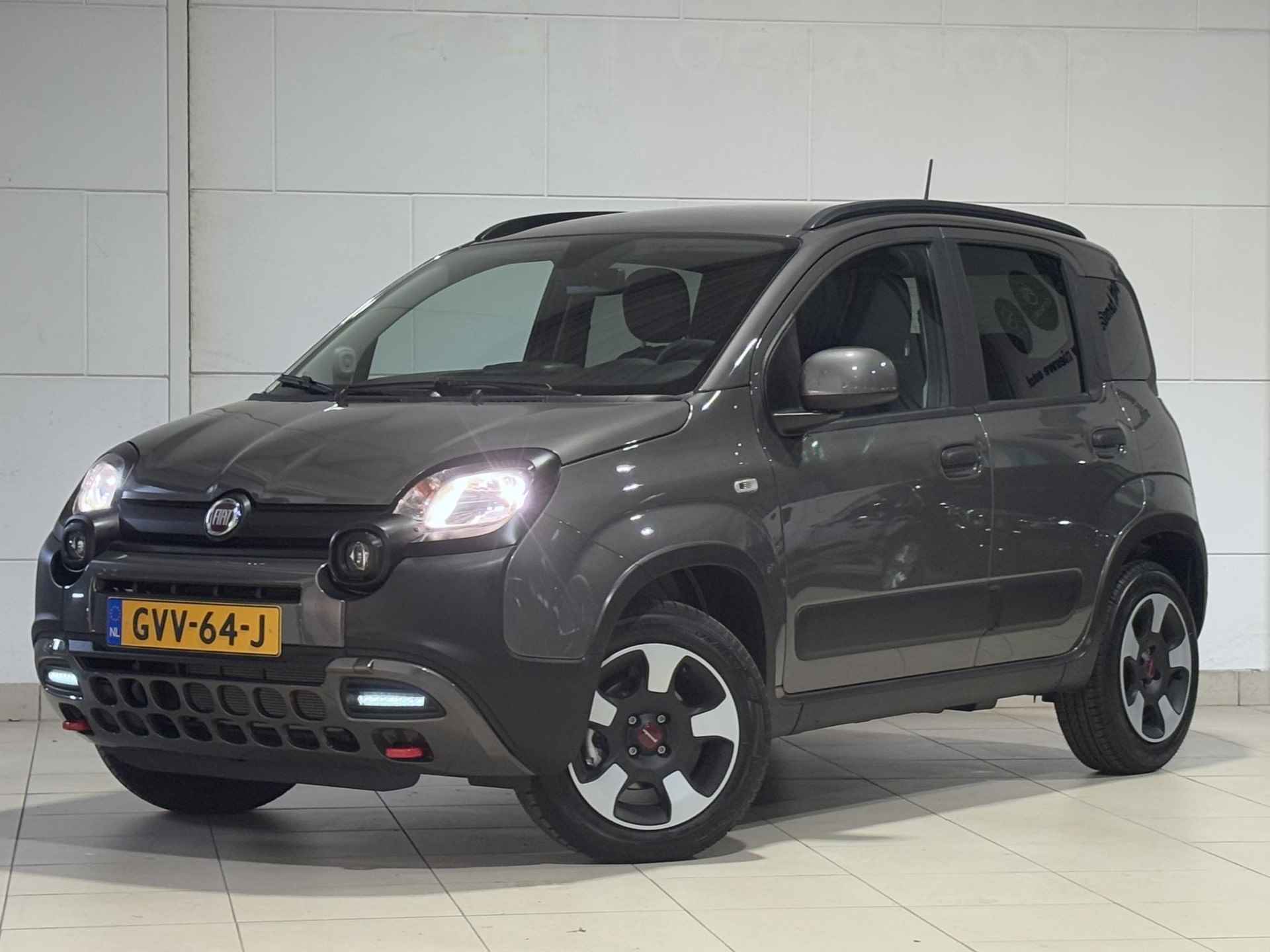 Fiat Panda 5-deurs Cross 1.0 Hybrid 70pk H6 | CLIMA | HOGE INSTAP! | APPLE CARPLAY / ANDROID AUTO | PARKEERSENSOREN | DAB+ | - 4/49