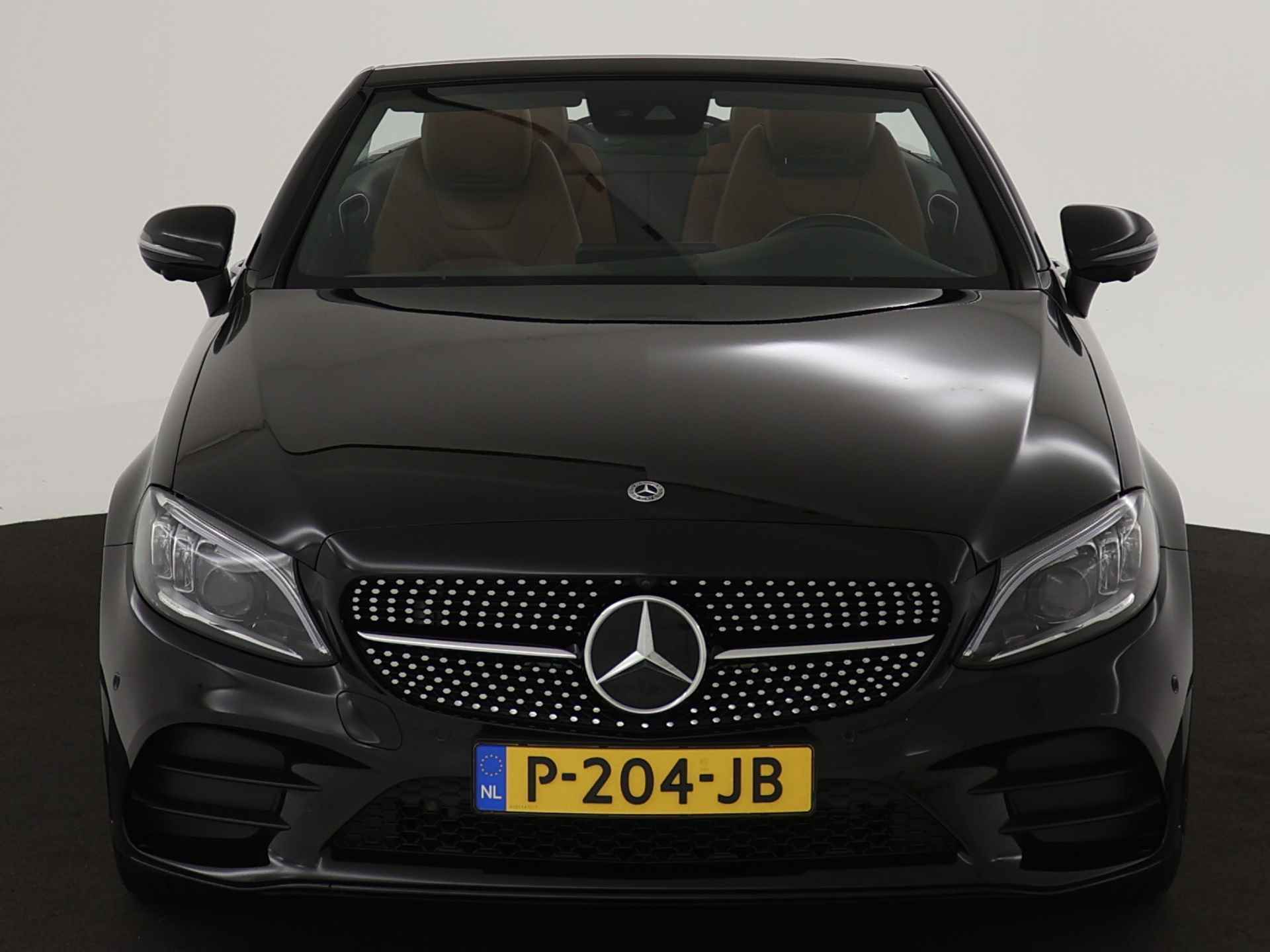 Mercedes-Benz C-Klasse Cabrio 300 AMG Nightpack Sport Edition | Aircap | Airscarf | Burmester Audio | Memory | 360 gr Camera | Keyless Go | Alarm | Sfeerverlichting | Inclusief 24 maanden Mercedes-Benz Certified garantie voor Europa. - 27/40