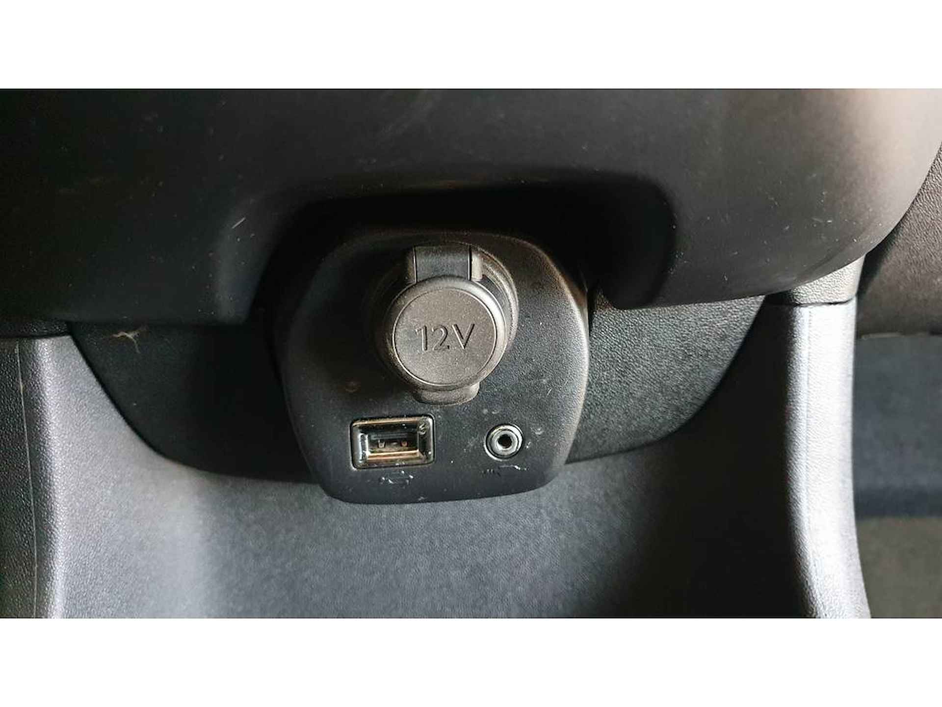 Toyota Aygo 1.0 VVT-i X-Fun Airco Bluetooth - 15/21