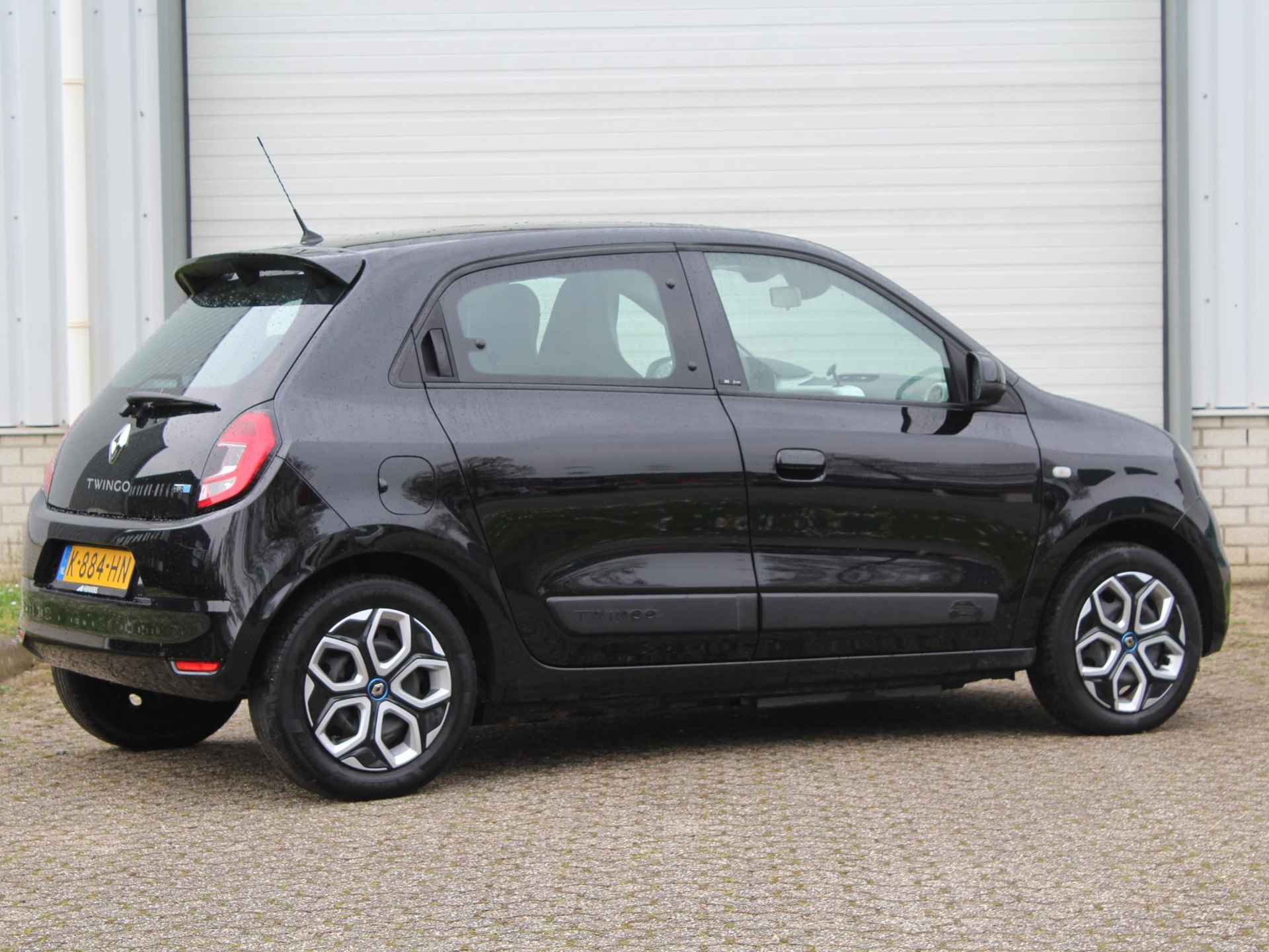 Renault Twingo Z.E. R80 Collection / SUBSIDIE  € 2000,- mogelijk / AUTOMAAT / Navigatiesysteem / Airco / Apple Car Play & Android Auto / DAB / Led dagrijverlichting / Metaalkleur / Cruise control - 3/47