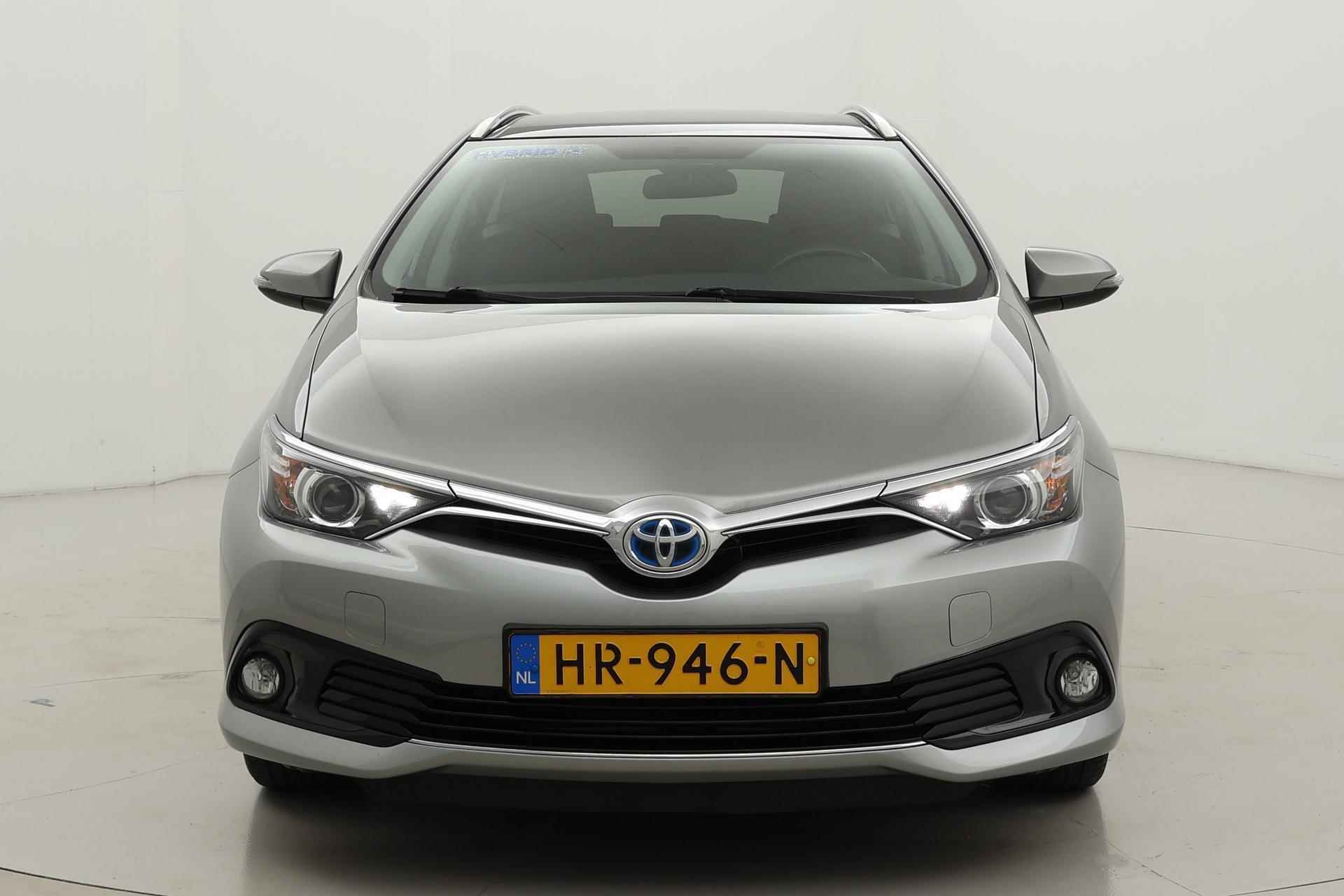 Toyota Auris Touring Sports 1.8 Hybrid Lease | Trekhaak | Panoramadak | Navigatie - 15/38