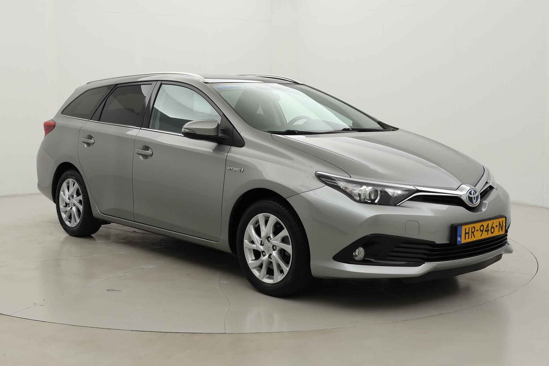 Toyota Auris Touring Sports 1.8 Hybrid Lease | Trekhaak | Panoramadak | Navigatie - 31/38