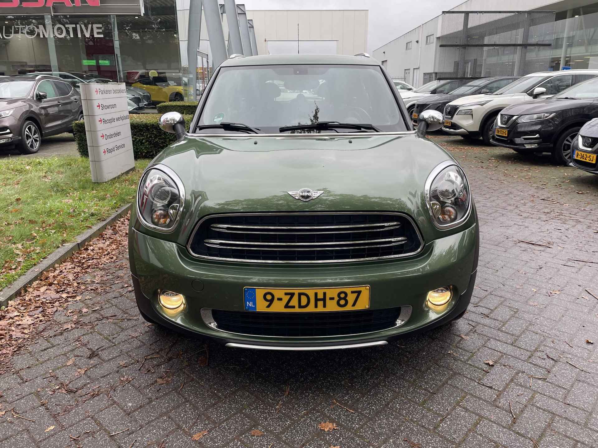 Mini Mini Countryman 1.6 One Knockout Edition Nav., Cruise control, Climate control, Parkeersensoren, Sportstoelen, Xenon, All Season banden, - 3/26