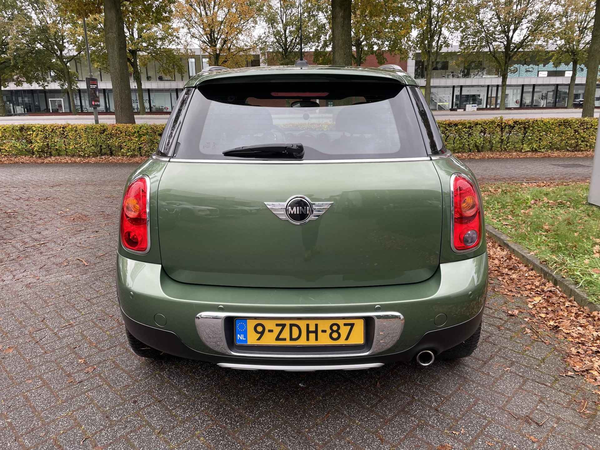 Mini Mini Countryman 1.6 One Knockout Edition Nav., Cruise control, Climate control, Parkeersensoren, Sportstoelen, Xenon, All Season banden, - 6/26