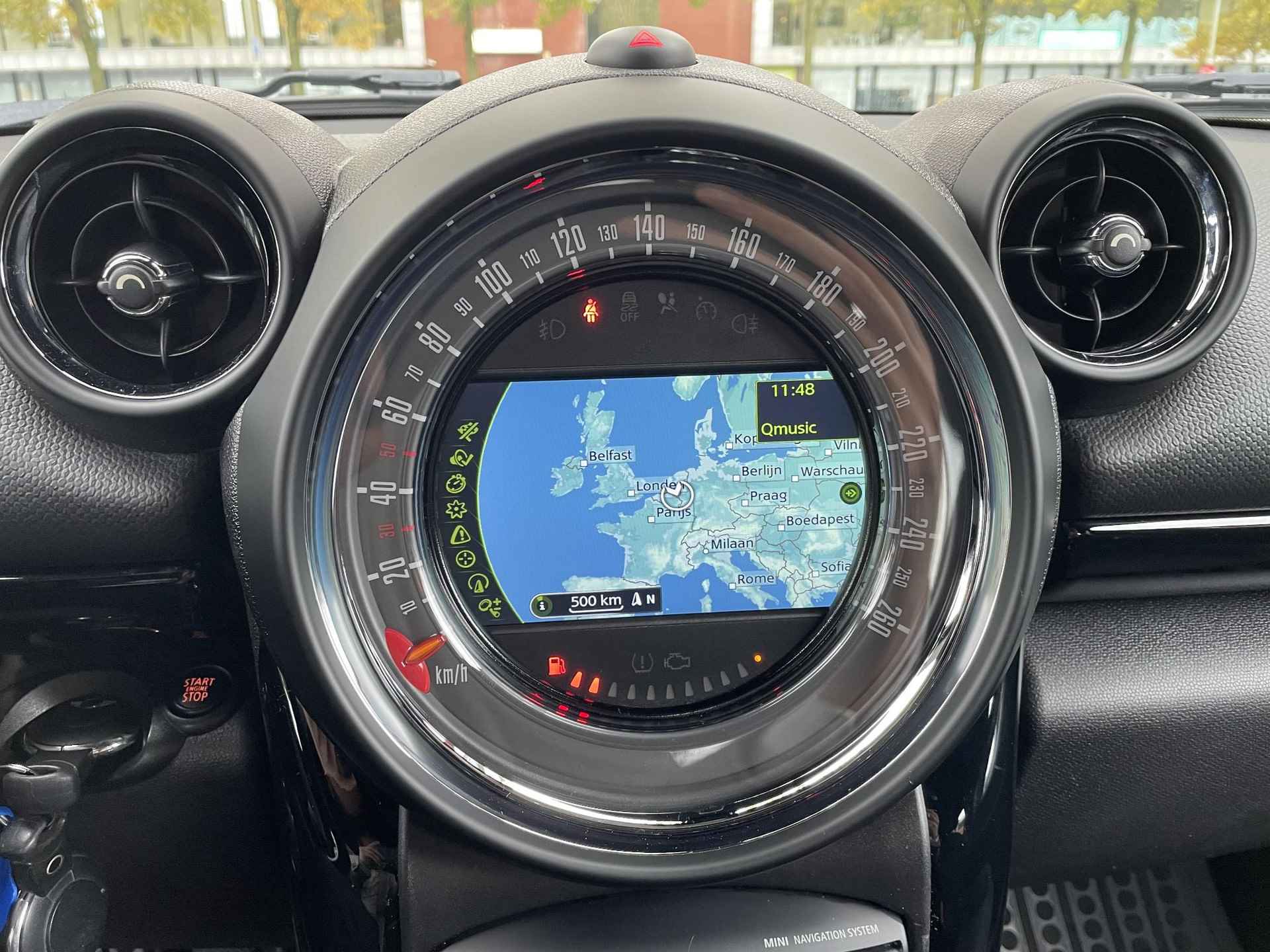 Mini Mini Countryman 1.6 One Knockout Edition Nav., Cruise control, Climate control, Parkeersensoren, Sportstoelen, Xenon, All Season banden, - 21/26