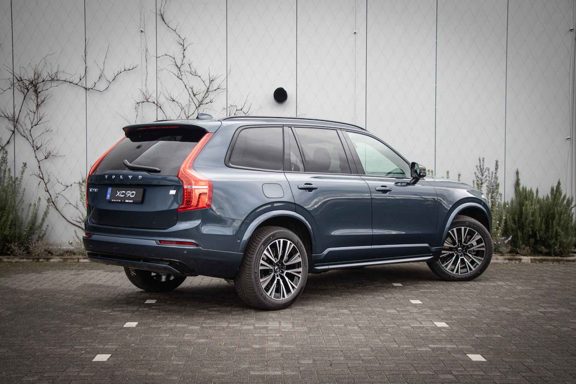 Volvo XC90 Recharge T8 Ultimate Dark, ACC, B&W, Luchtvering, 360 Cam - 2/31
