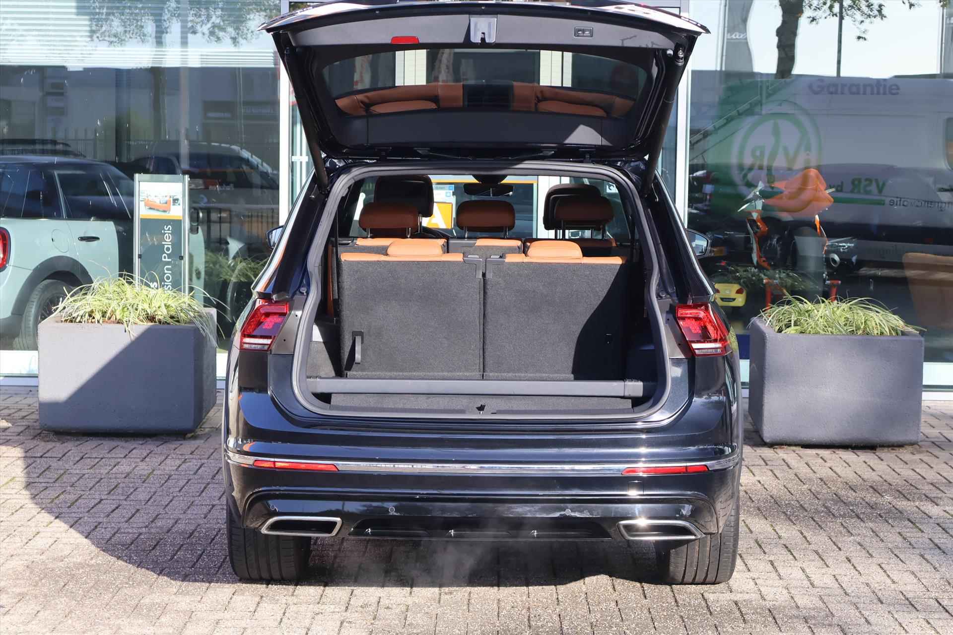 Volkswagen Tiguan Allspace 1.5 TSI R-LINE 7-PERS 150pk DSG I Virtual I Pano I  Camera I LED - 18/49