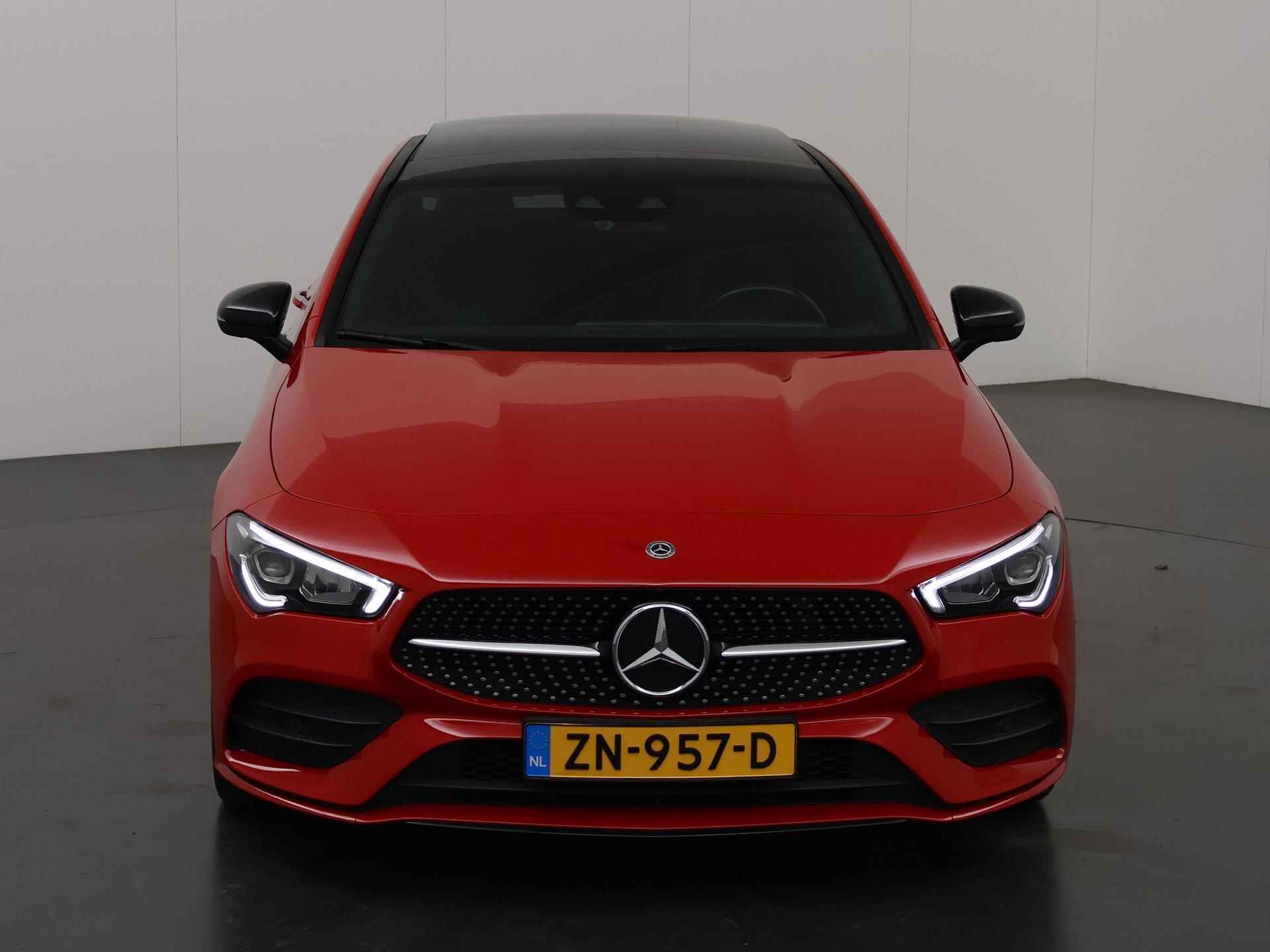 Mercedes-Benz CLA-klasse 200 Business Solution AMG NIGHT | Panoramadak | Sfeerverlichting | Stoelverwarming | Widescreen | Achteruitrijcamera | - 5/87