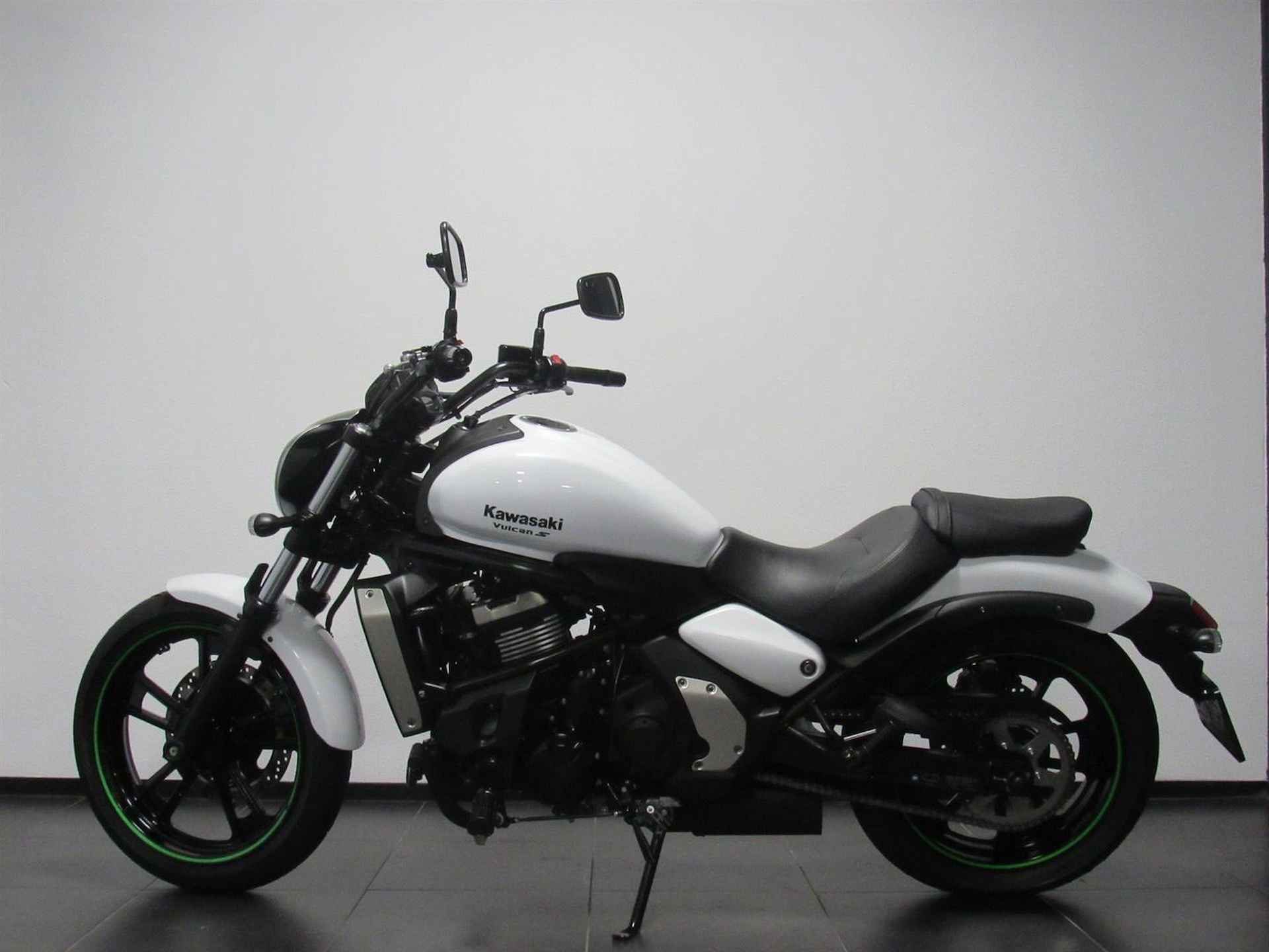 Kawasaki VULCAN S ABS - 2015 - 4/13