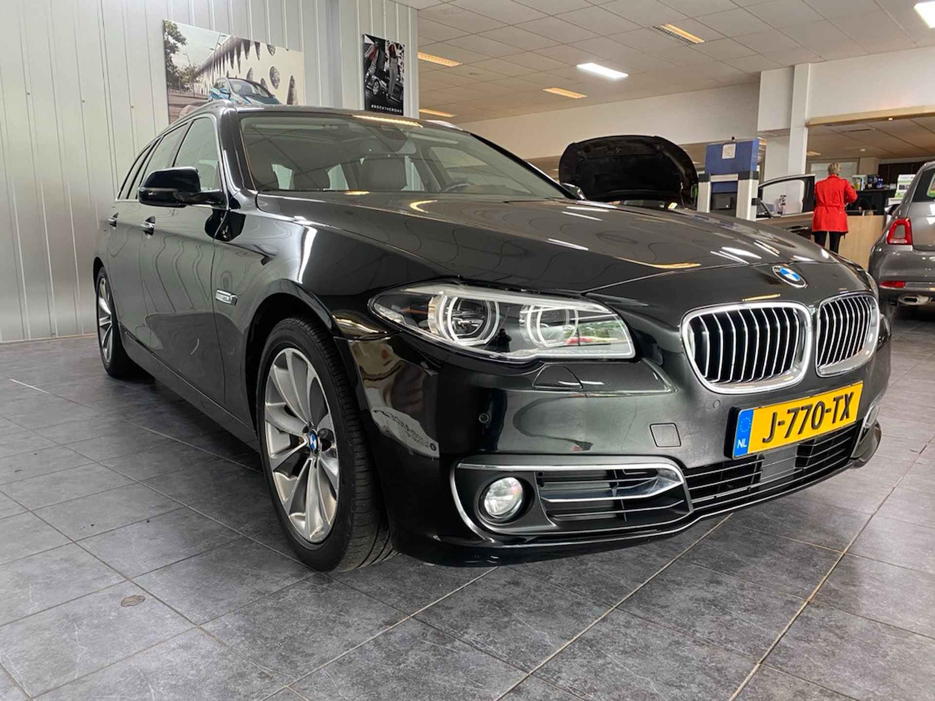 BMW 5 Serie Touring 528xi XDRIVE Executive Automaat - 5/20