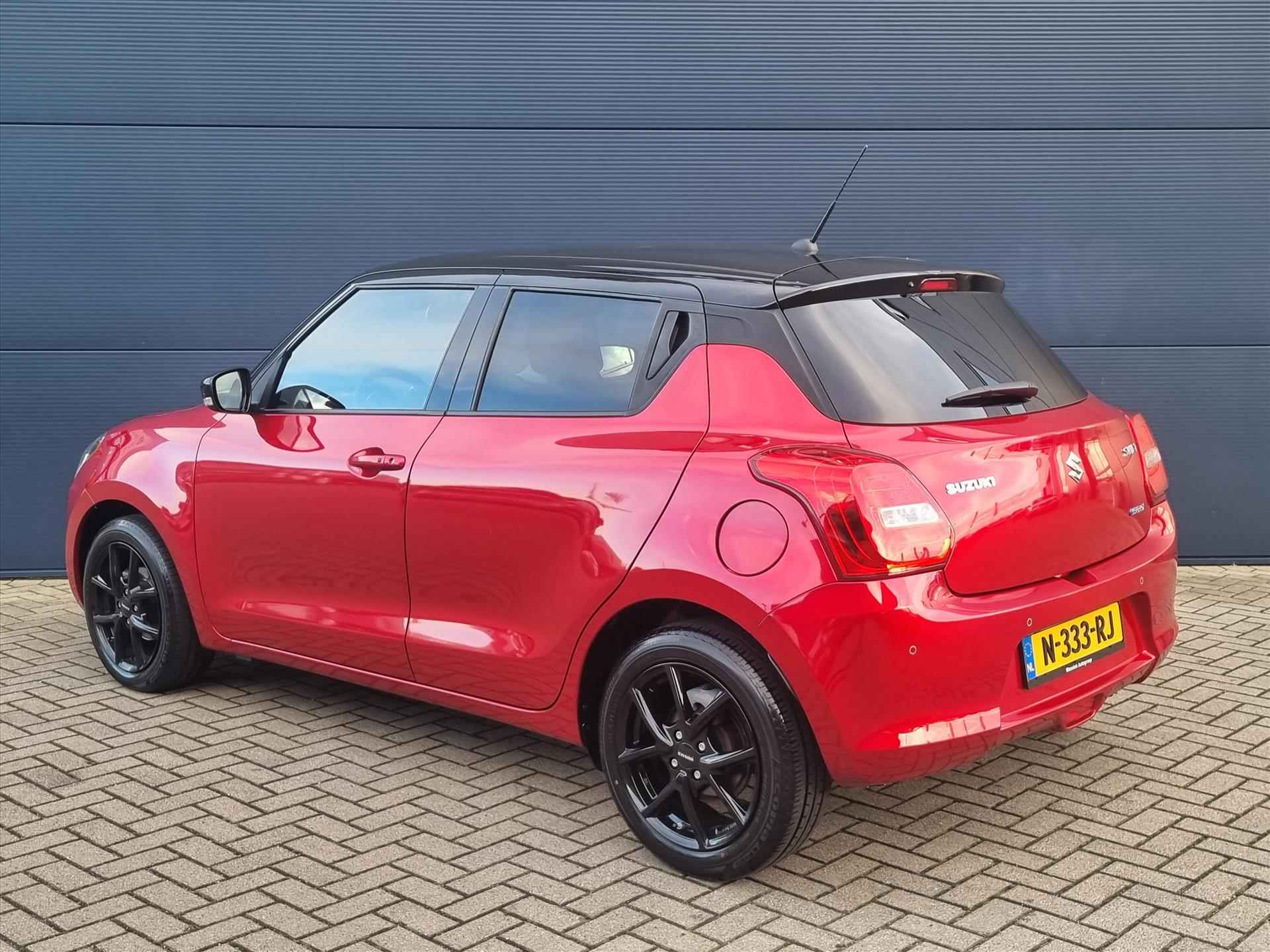 SUZUKI Swift 1.2 DualJet 90pk Smart Hybrid Stijl | Camera | Navigatie | Stoelverwarming | Dodehoek Sensoren | Climate Control | - 3/37