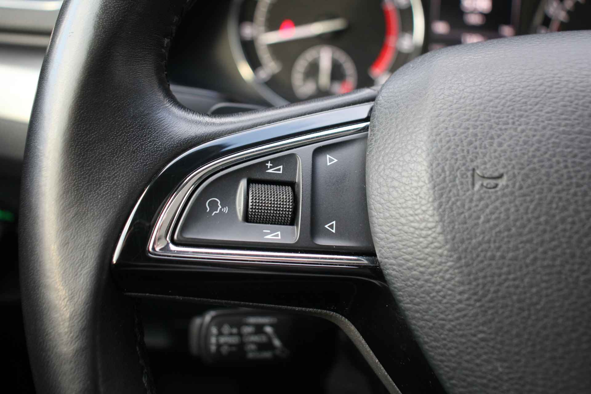Škoda Superb Combi 2.0 TSI 4X4 AUTOMAAT 280PK | FULL OPTIONS! | DEALER OH! | PANODAK | LEDER | ELEKTRISCH + MEMORY | NAVI | CAMERA | CLIMA | - 23/44