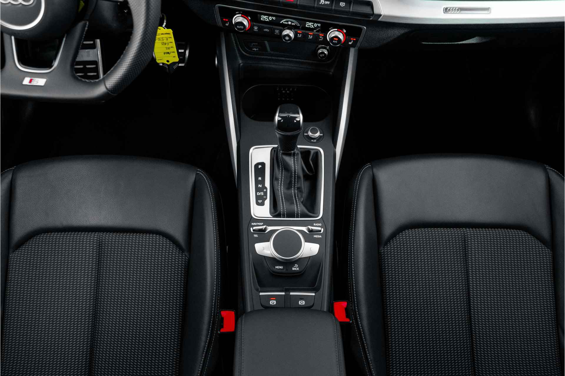 Audi Q2 35 TFSI S Edition S-tronic | Matrix-LED | Achteruitrijcamera | Parkeerhulp plus | Sportstoelen | Stoelverwarming | Cruise contro | Matrix-LED | Achteruitrijcamera | Parkeerhulp plus | Sportstoelen | Stoelverwarming | Cruise control | Audi Virtual Cockpit | Multifunctioneel Sportstuur Leder | - 16/50